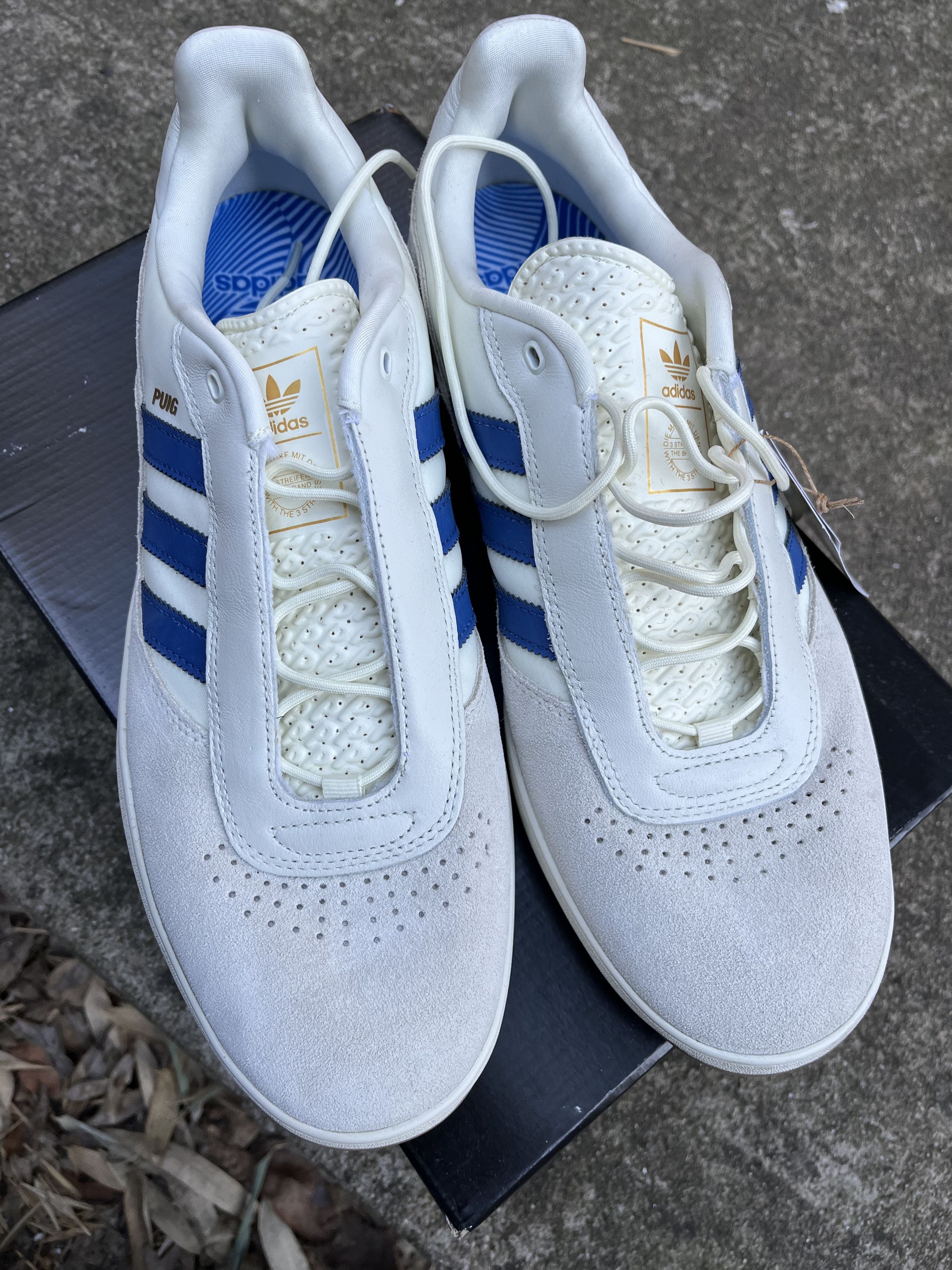 Adidas Adidas Puig - Ivory/Royal Blue/Gum 4 Size US 12 / EU 45 - 2 Thumbnail
