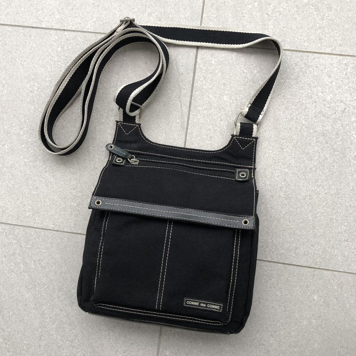 Japanese Brand COMME des COMME Cross Body Bag Size ONE SIZE - 1 Thumbnail