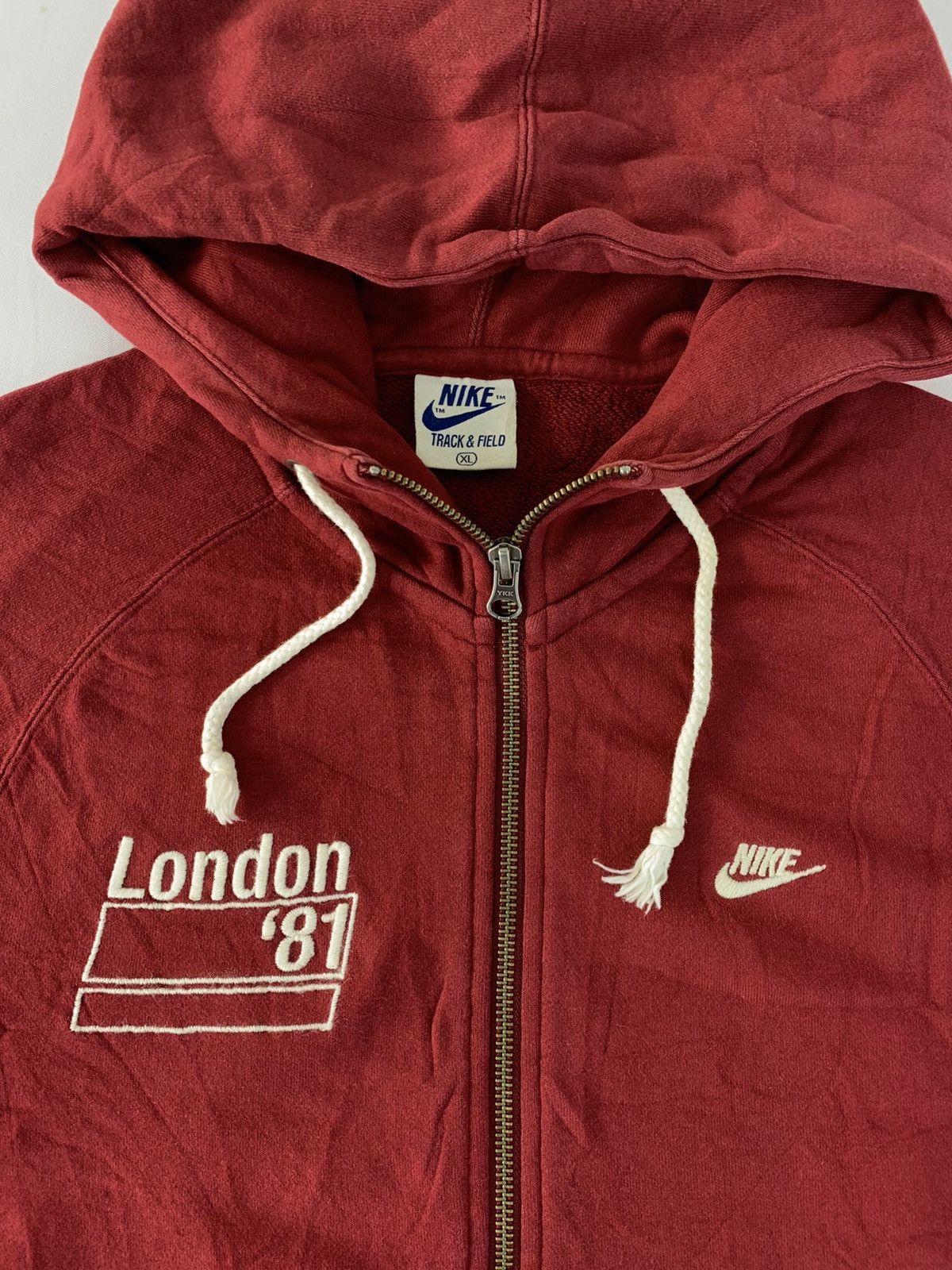 Nike 90s Nike Track & Field London ‘81 Full Zip Hoodies Size US L / EU 52-54 / 3 - 4 Thumbnail