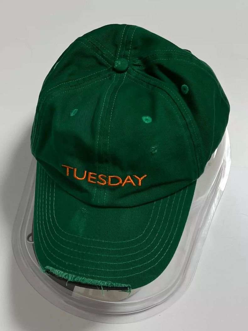 Vetements Vetements Limited Damaged goods limited color this hat Size ONE SIZE - 2 Thumbnail