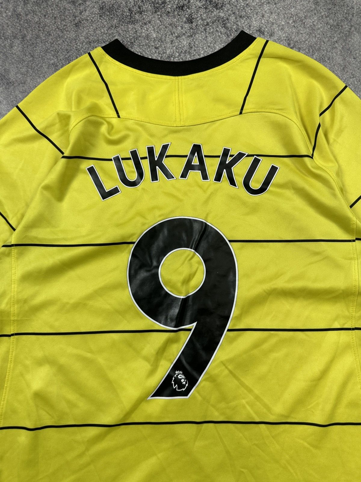 Nike Nike Chelsea 9 Lukaku Soccer Jersey Blokecore M Rare Style Size US M / EU 48-50 / 2 - 2 Thumbnail