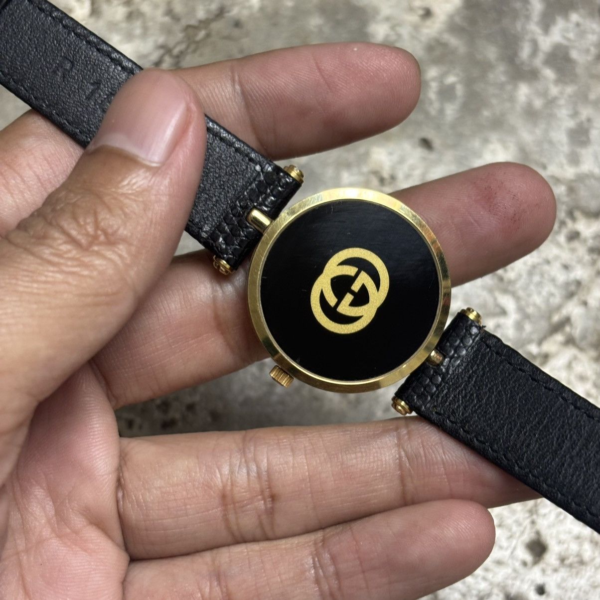 Gucci vintage unisex Gucci wristwatch Size ONE SIZE - 5 Thumbnail