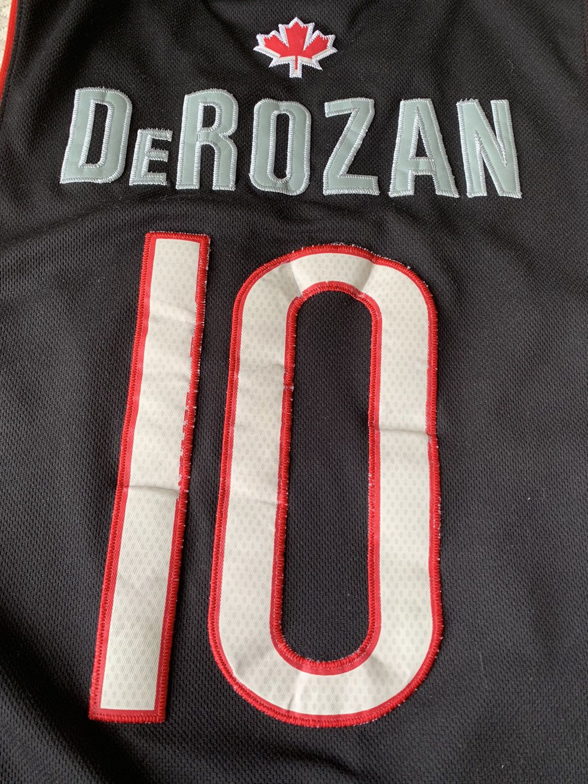 Adidas × NBA Toronto Raptors DeMar DeRozan jersey Size US S / EU 44-46 / 1 - 4 Thumbnail
