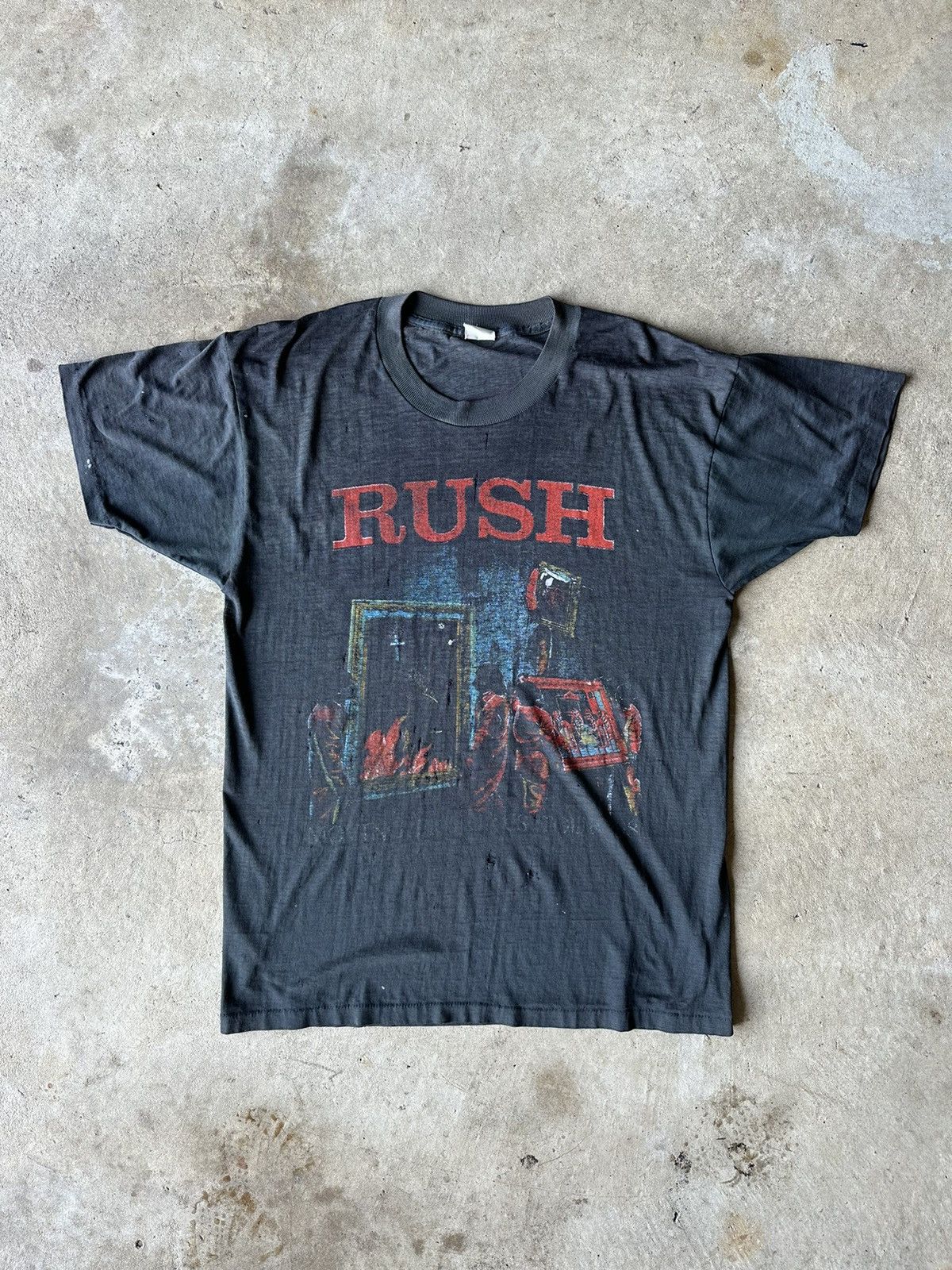 Band Tees *RARE* Vintage 1981 Rush “Moving Pictures” World Tour Tee Size US M / EU 48-50 / 2 - 1 Thumbnail