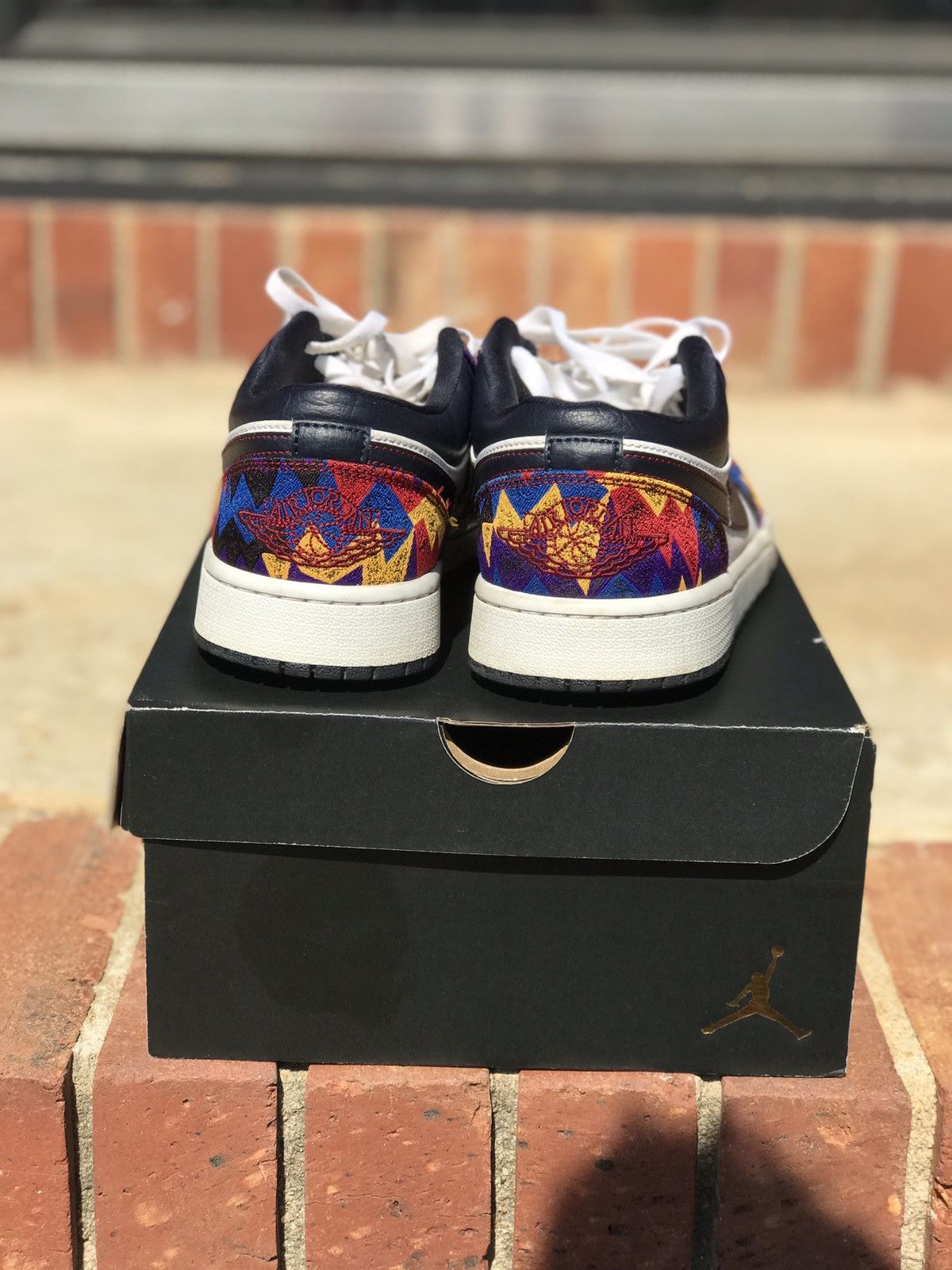 Jordan Brand Air Jordan 1 SE Low Nothing But Net Size 8.5 Size US 8.5 / EU 41-42 - 4 Thumbnail