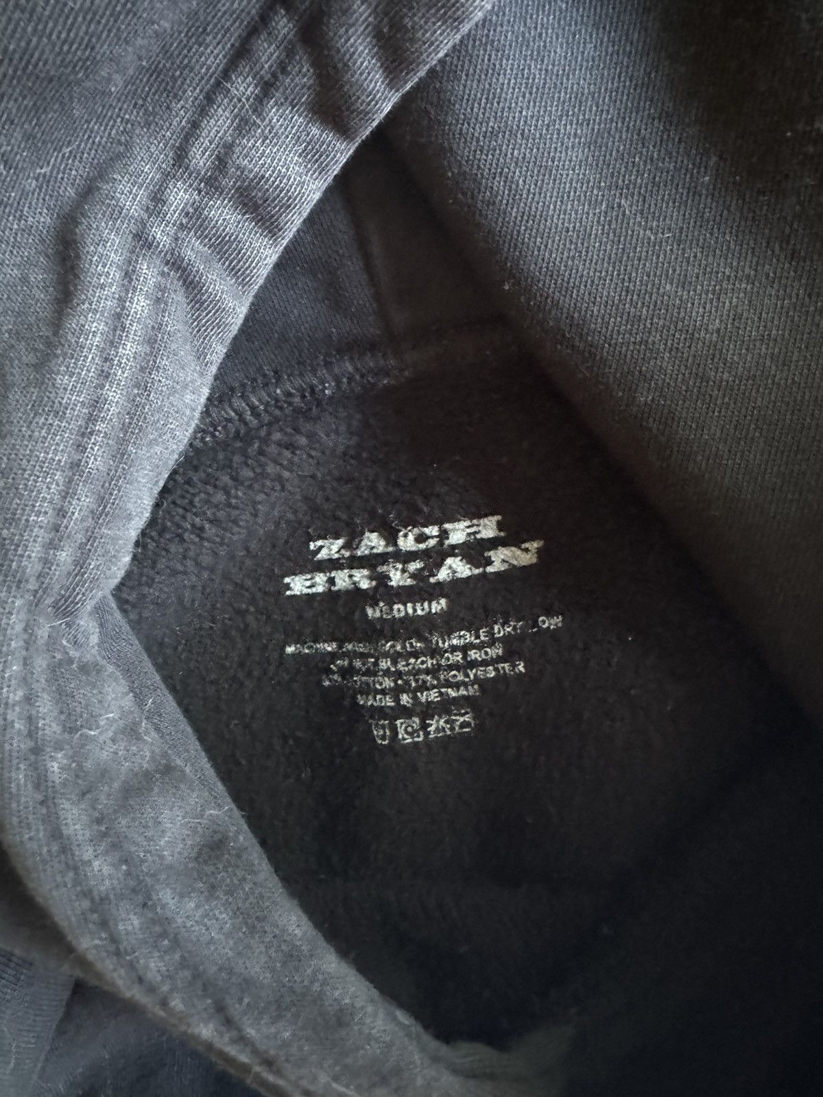 Vintage Zach Bryan Burn Burn Burn Tour Hoodie Size US M / EU 48-50 / 2 - 3 Thumbnail