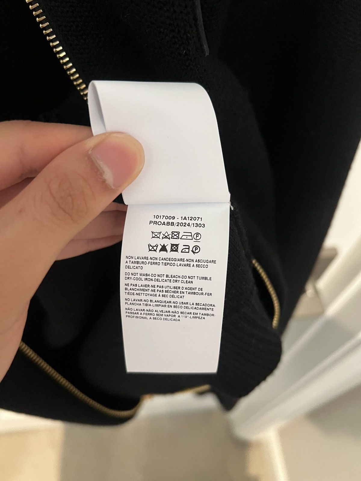 Versace Versace Knit Sweater Gold Plated Logo Size US M / EU 48-50 / 2 - 10 Thumbnail