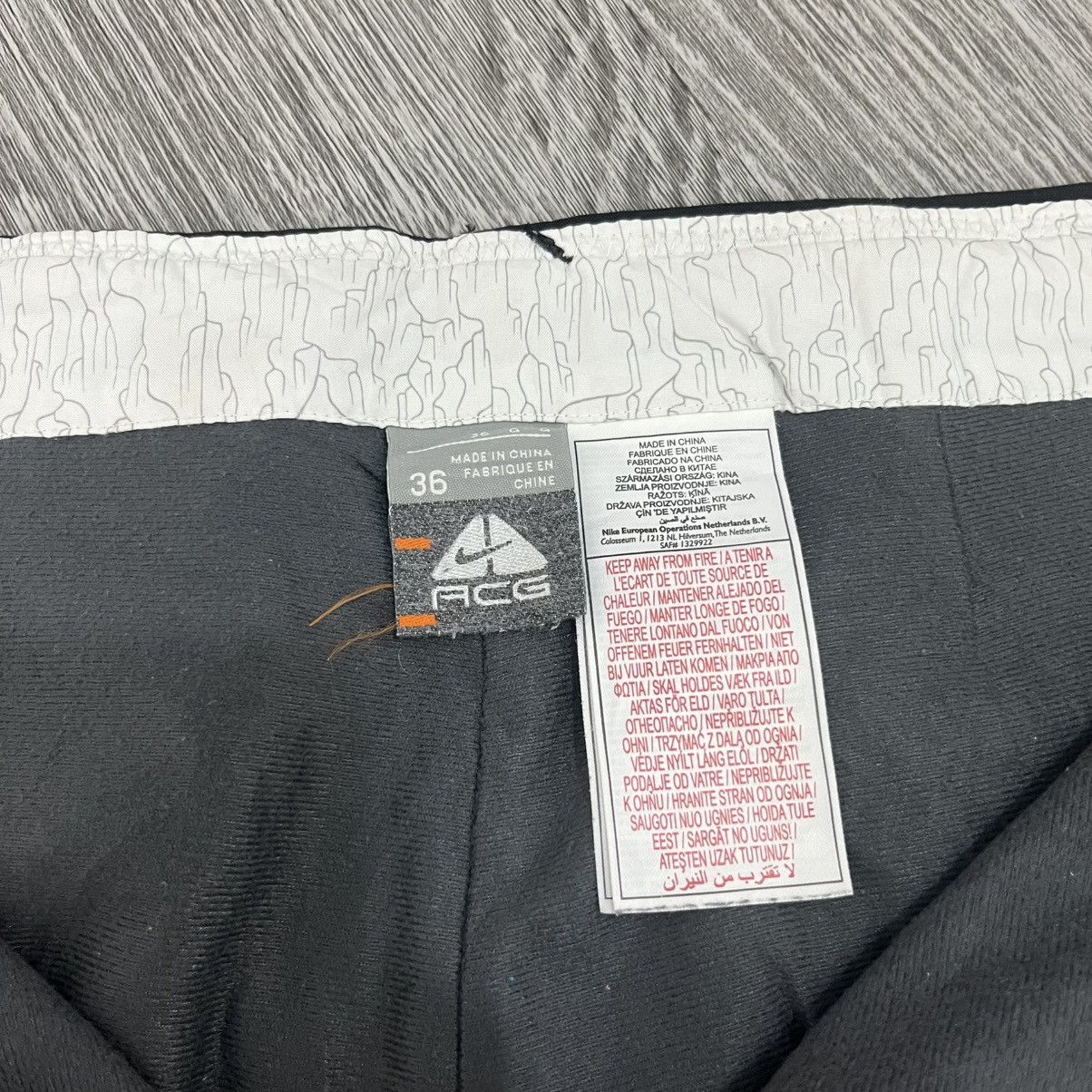 Nike ACG Y2K Nike ACG Vintage Warm Cargo Black Pants Size US 36 / EU 52 - 8 Thumbnail