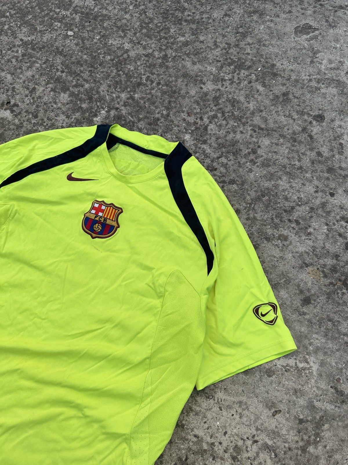 Nike Vintage Nike F.C.Barcelona Soccer Jersey Style Blokecore M Size US M / EU 48-50 / 2 - 3 Thumbnail