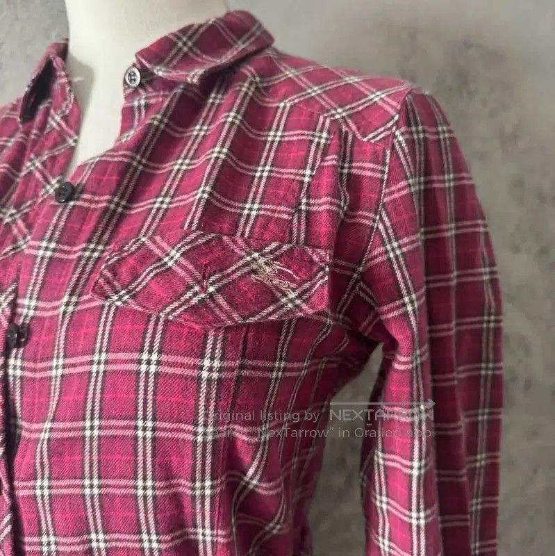 Burberry Burberry Red Checkered Long Sleeve Shirt for Women. Size M / US 6-8 / IT 42-44 - 3 Thumbnail