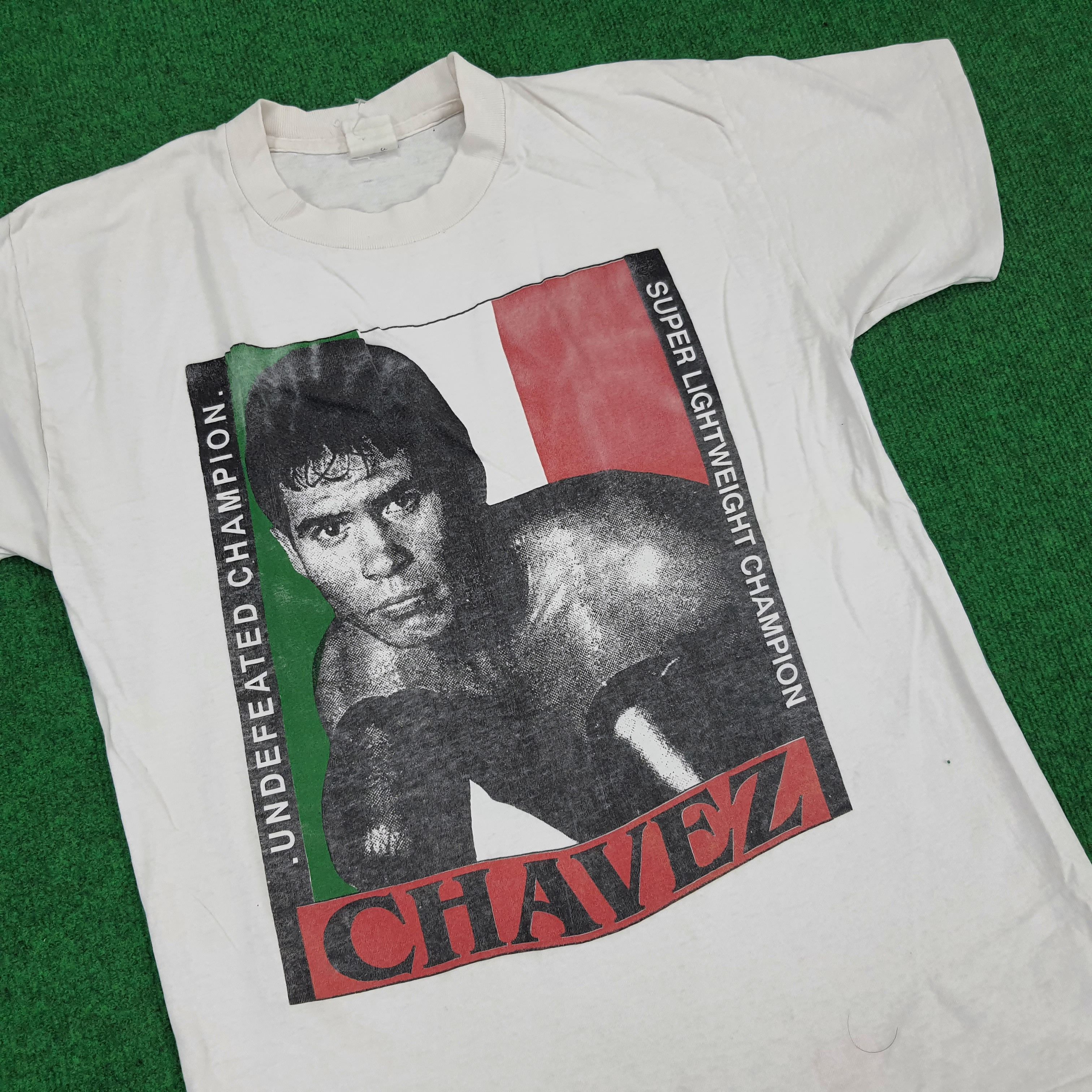 Vintage Vintage 90's Chavez Mexican Professional Boxer T-shirt Size US M / EU 48-50 / 2 - 2 Thumbnail
