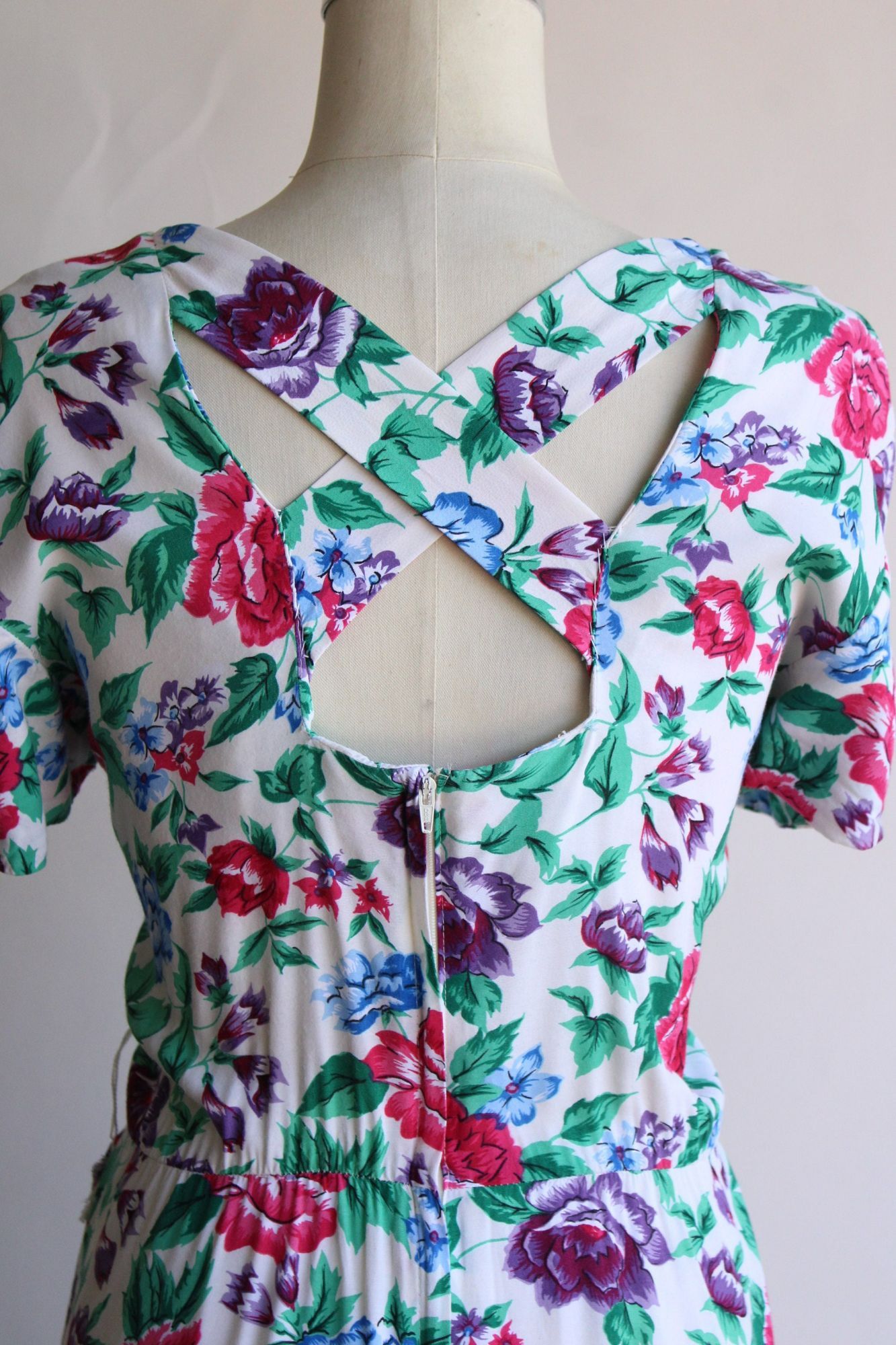 Vintage Vintage 1980's Dress with Pockets, Tareti Howard Levi Floral Size L / US 10 / IT 46 - 8 Thumbnail