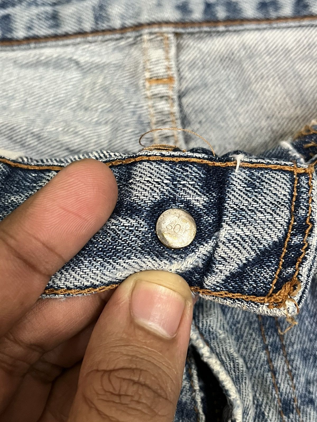 Levi's Vintage Levi’s Blue Wash Distressed Jeans Size US 29 - 6 Thumbnail