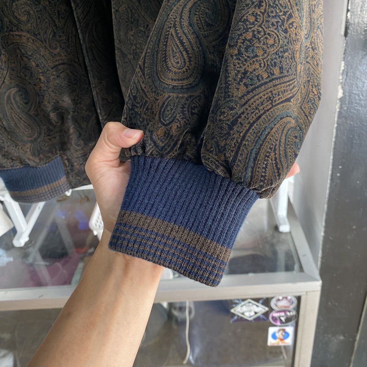 Pierre Balmain Vintage Pierre Balmain Brown Paisley Jacquard Bomber Jacket Size US L / EU 52-54 / 3 - 10 Thumbnail