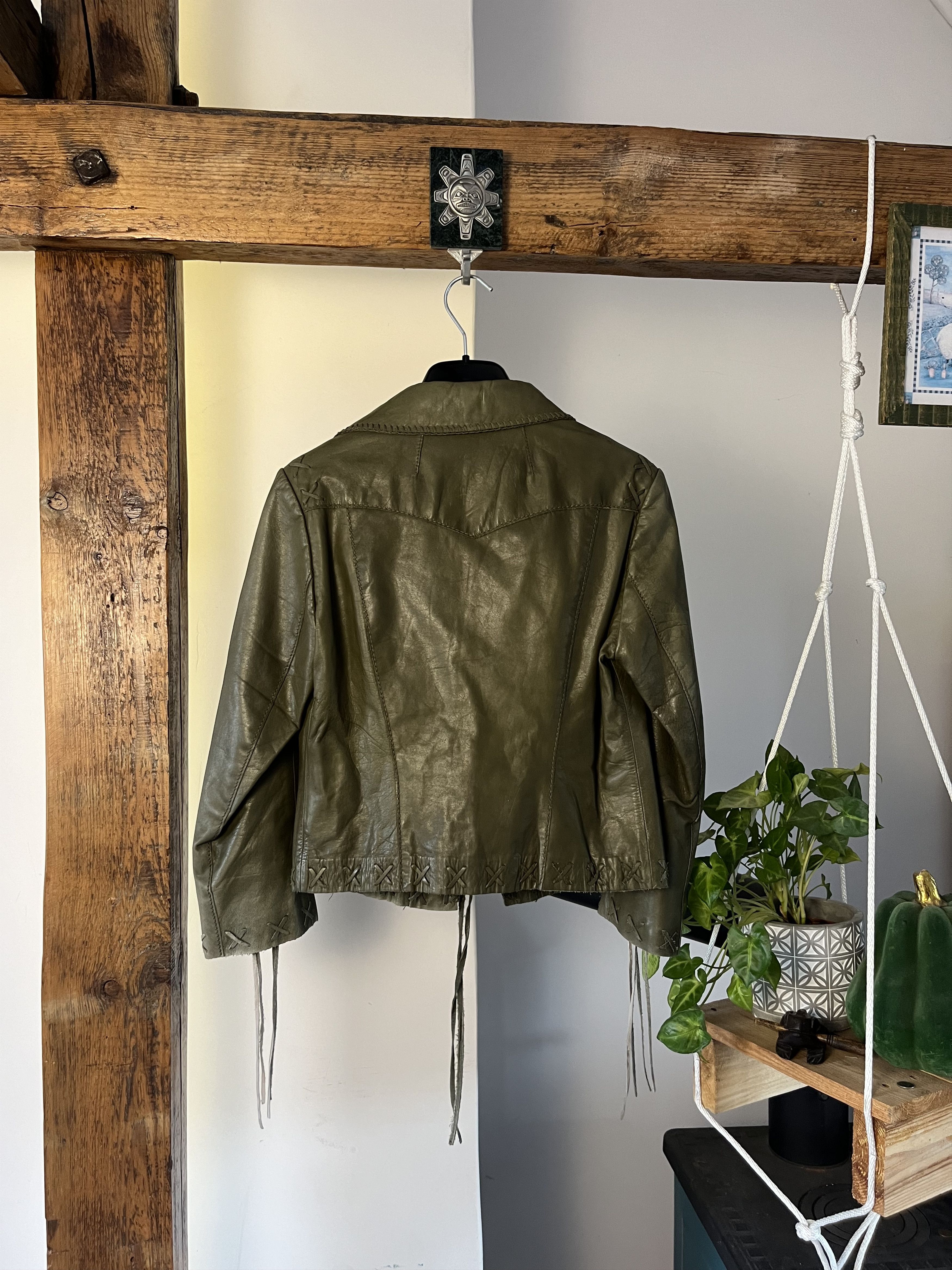 Vintage Vintage Fringe Leather Jacket Green Native USA Size US S / EU 44-46 / 1 - 2 Thumbnail