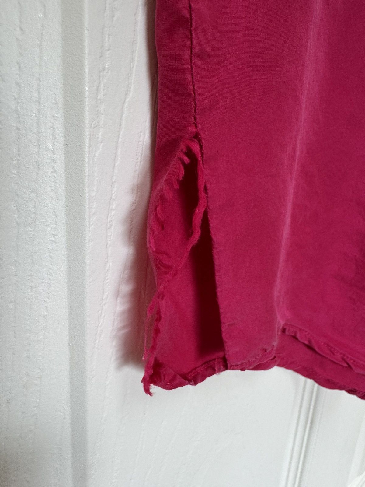 Vintage Gitano women’s M vintage 90s button up blouse 100% silk hot Size M / US 6-8 / IT 42-44 - 4 Thumbnail