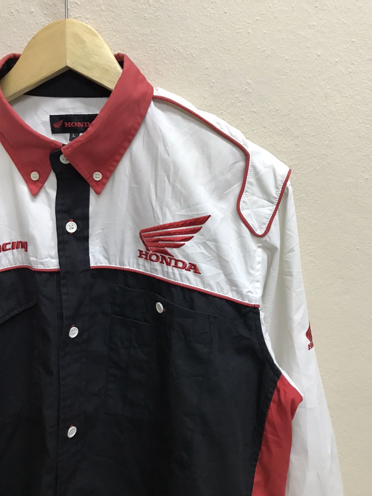 Honda VINTAGE HONDA RACING MOTORSPORT BUTTON UP SHIRT Size US L / EU 52-54 / 3 - 5 Thumbnail