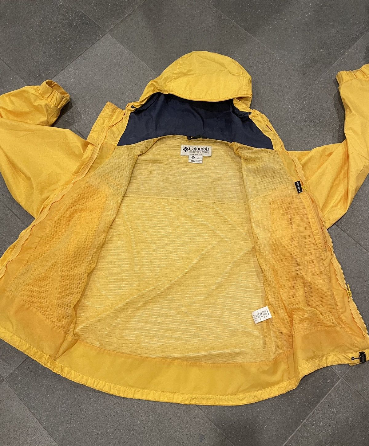 Columbia Vintage Columbia jacket Size US M / EU 48-50 / 2 - 5 Thumbnail