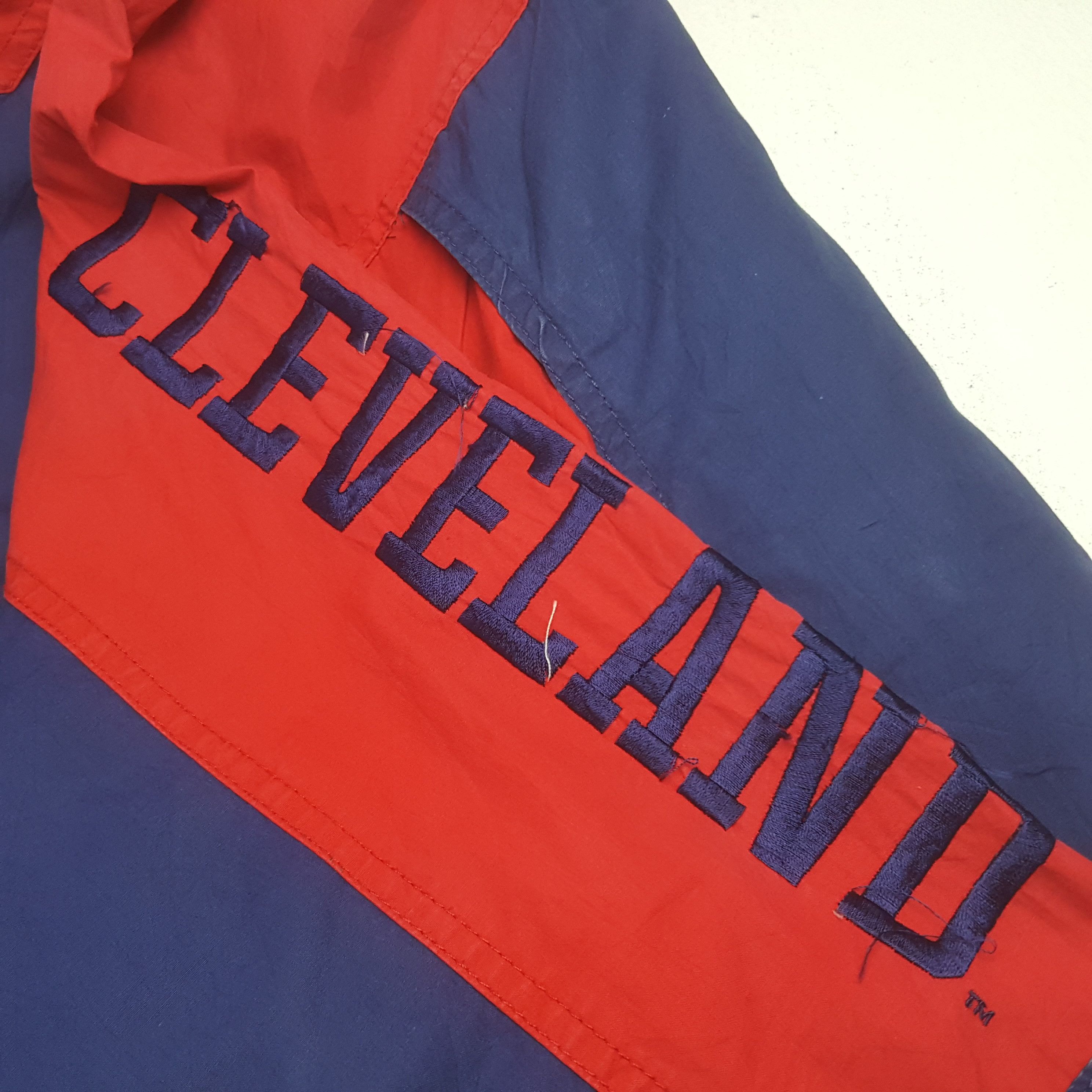 MLB Vintage Cleveland Indians Baseball Team Jacket C323N15 Size US XL / EU 56 / 4 - 8 Thumbnail