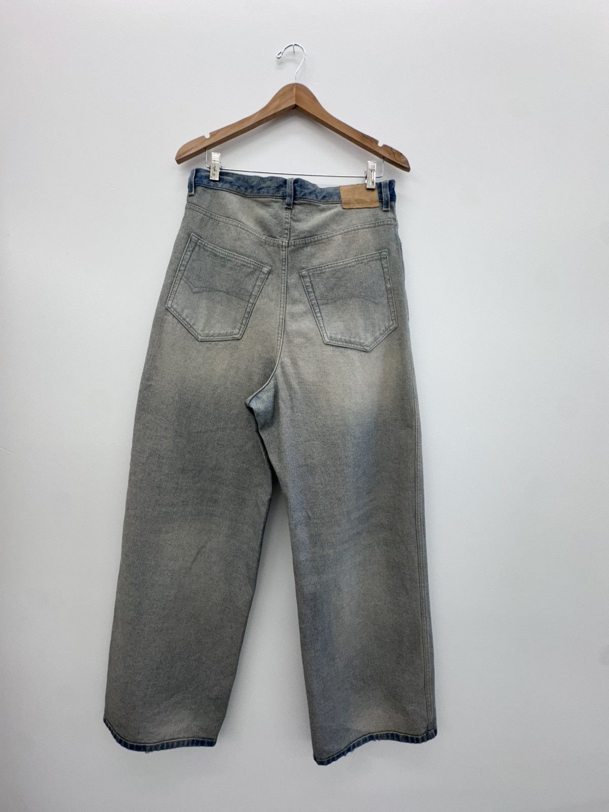 Balenciaga Balenciaga Baggy Inside Out Denim Size US 32 / EU 48 - 2 Thumbnail