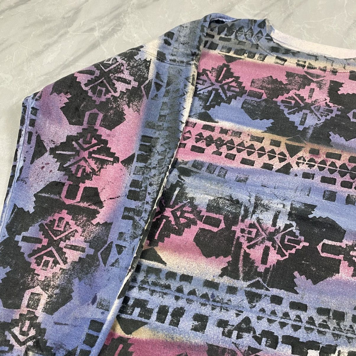 Cherokee Rare Vintage 90s Aztec Fullprint Arts Crewneck Size US L / EU 52-54 / 3 - 4 Thumbnail