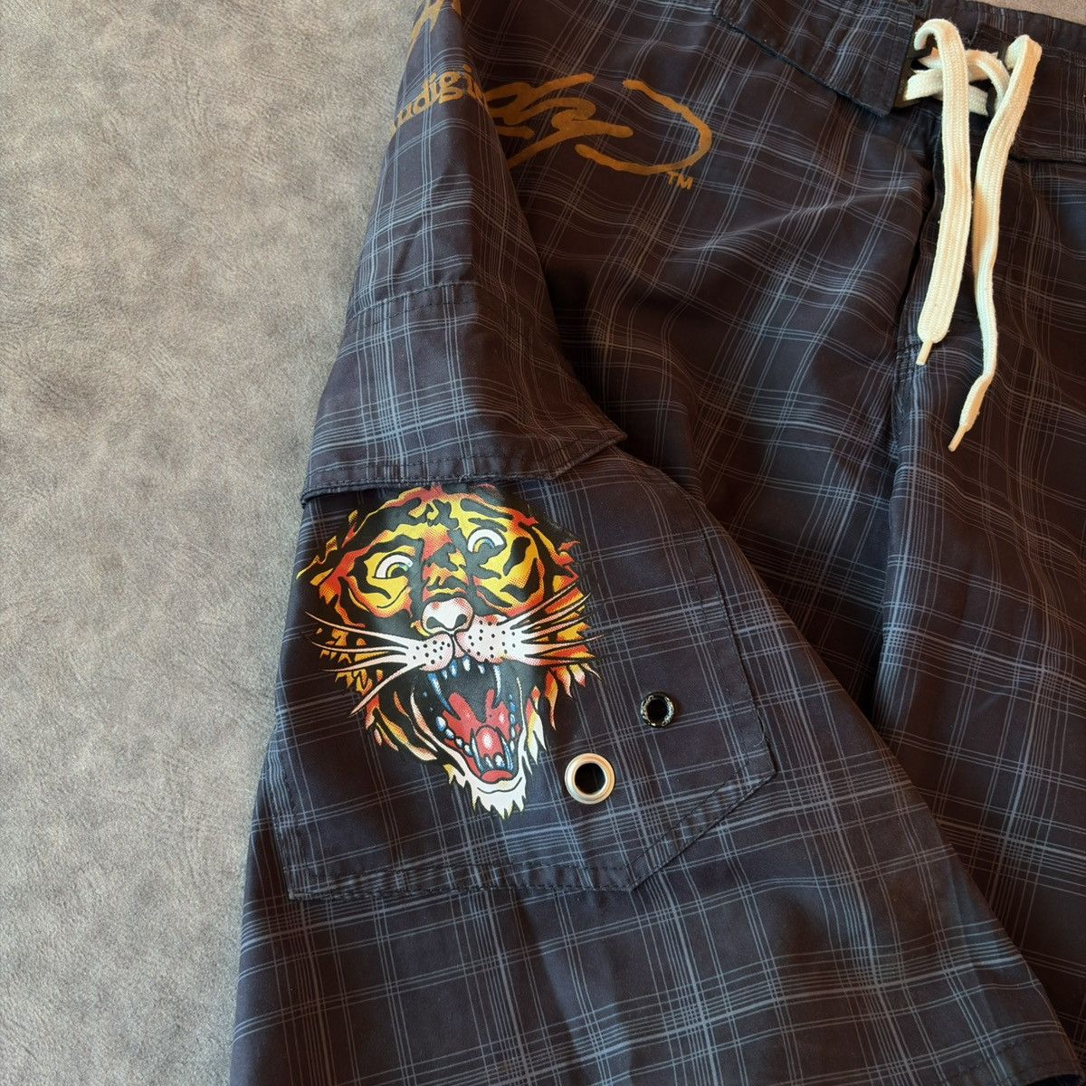 Ed Hardy Crazy Vintage Ed hardy Shorts Size US 36 / EU 52 - 5 Thumbnail