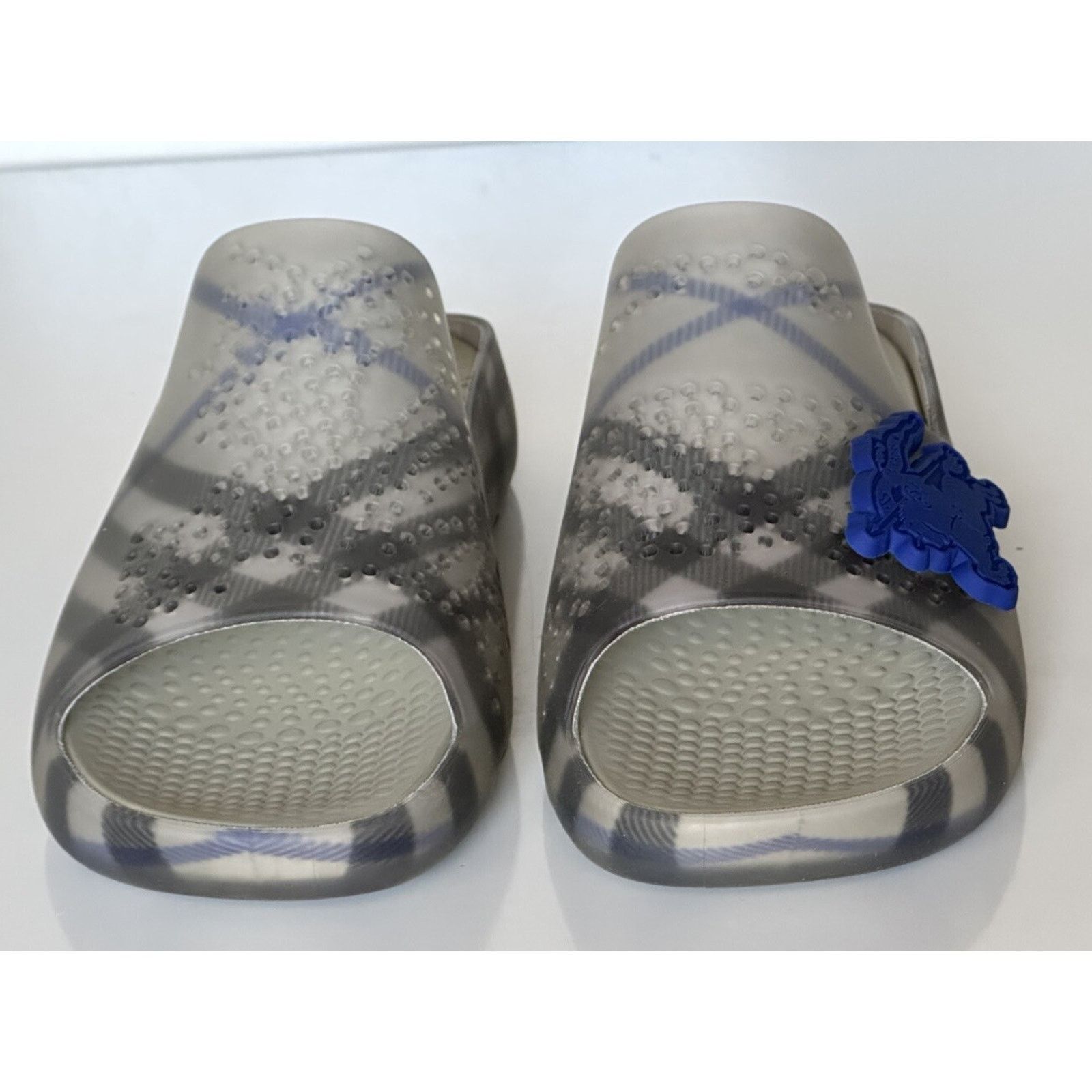 Burberry Burberry Mens Stingray Rubber Lichen Sandals 11 (44) 8088962 Size US 11 / EU 44 - 7 Thumbnail