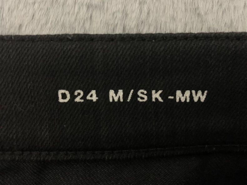 Saint Laurent Paris Saint Laurent Paris Black basic jeans Size US 30 / EU 46 - 4 Thumbnail