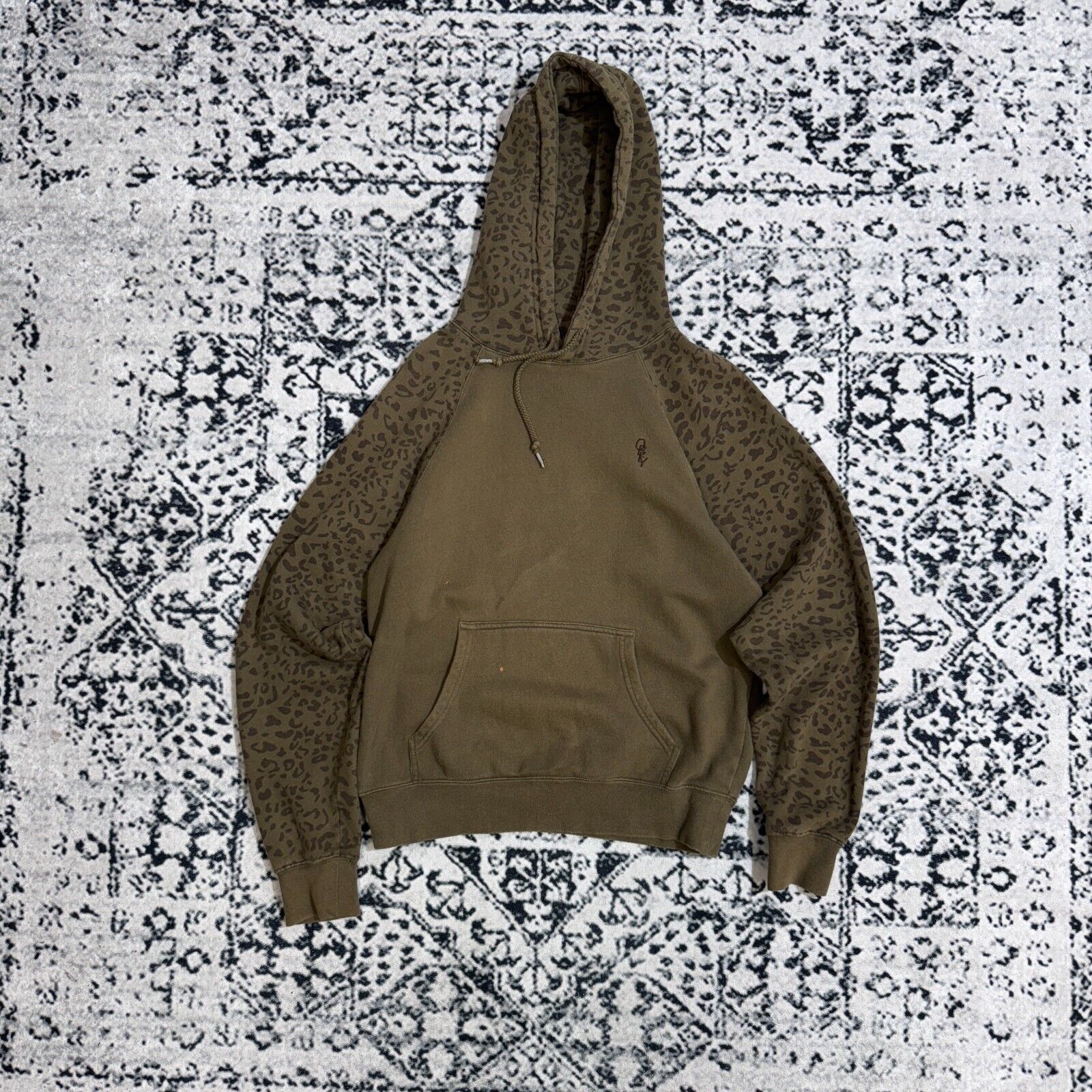 Vintage Vintage Obey Khaki Green Cotton Hoodie XS with Panther Print Size US XS / EU 42 / 0 - 1 Thumbnail