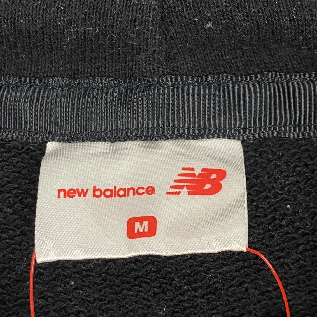 Other Vintage New Balance Hoodie Sweater Black Pullover Jumper M Size US M / EU 48-50 / 2 - 12 Thumbnail