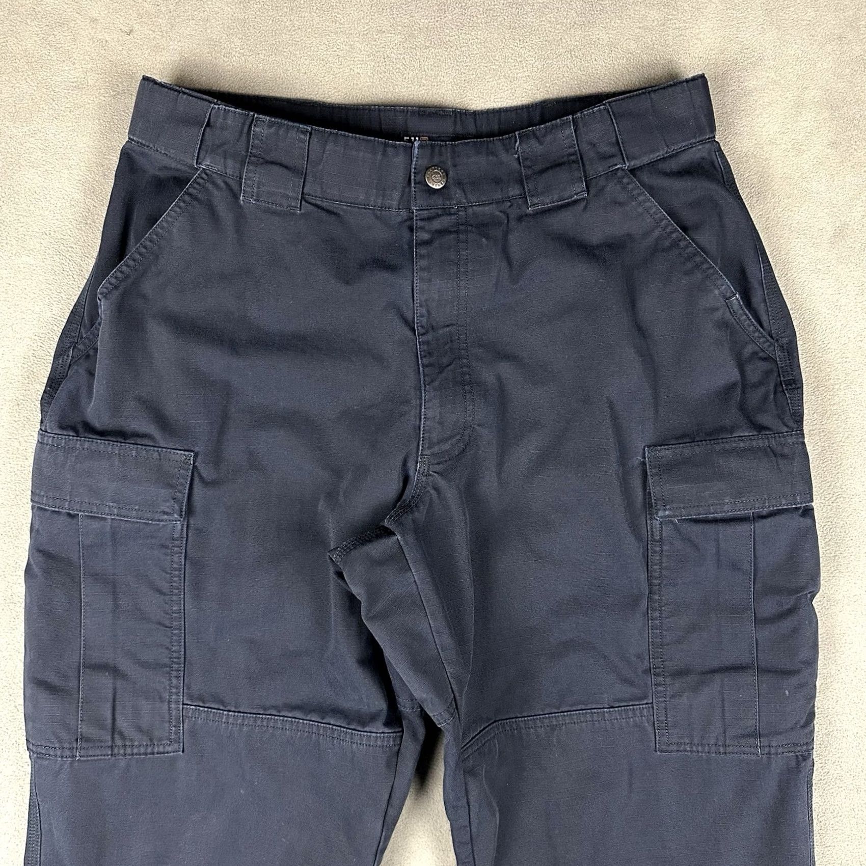 Vintage 5.11 Tactical Pants Mens Large Short Blue Ripstop High-Performance Casual Workwear Cargo Pockets USA Size US 33 - 3 Thumbnail