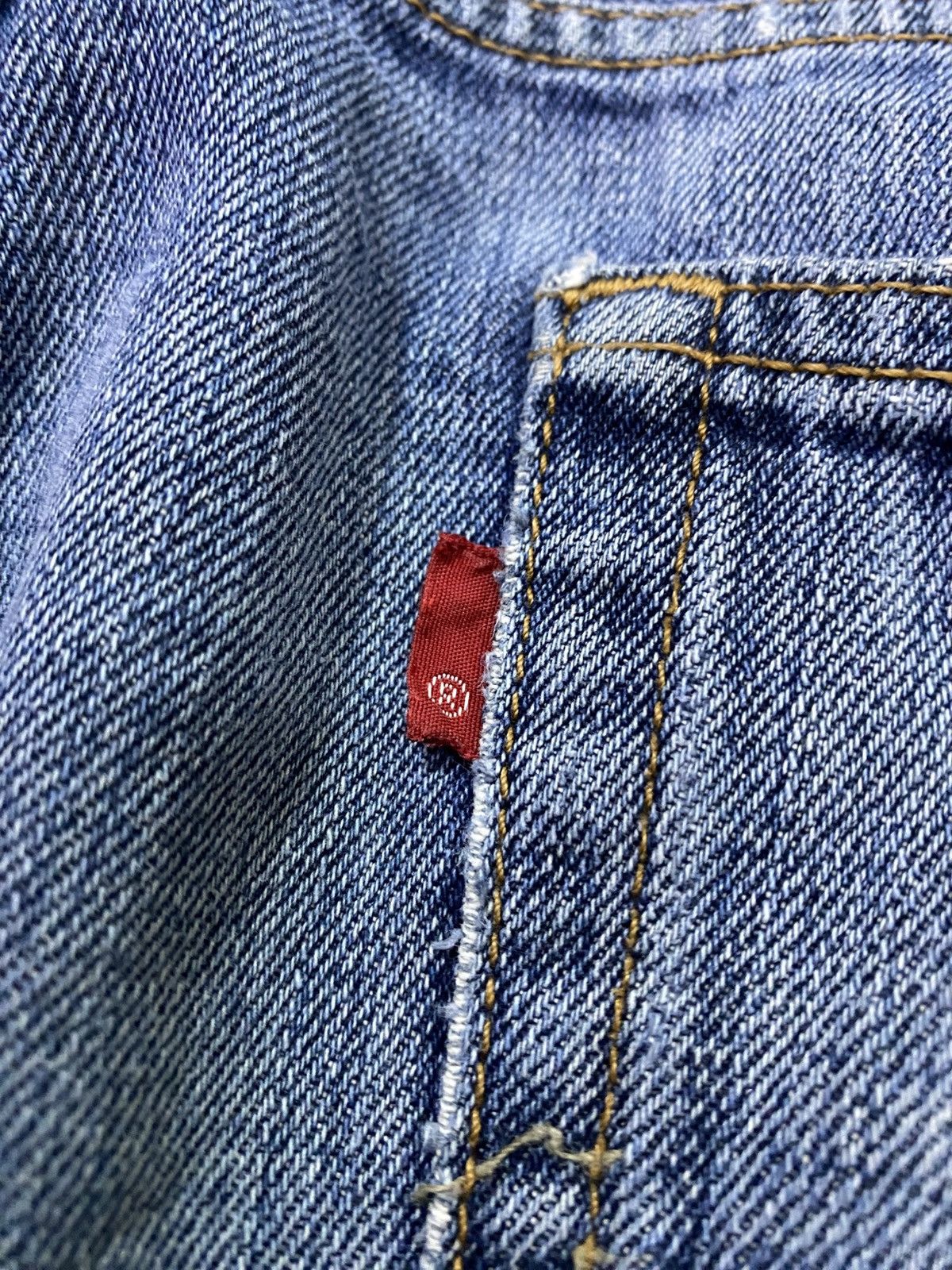 Levi's × Levi's Vintage Clothing × Vintage Vintage Levi's Single R 559 Distressed Painted Jeans Size US 36 / EU 52 - 10 Thumbnail