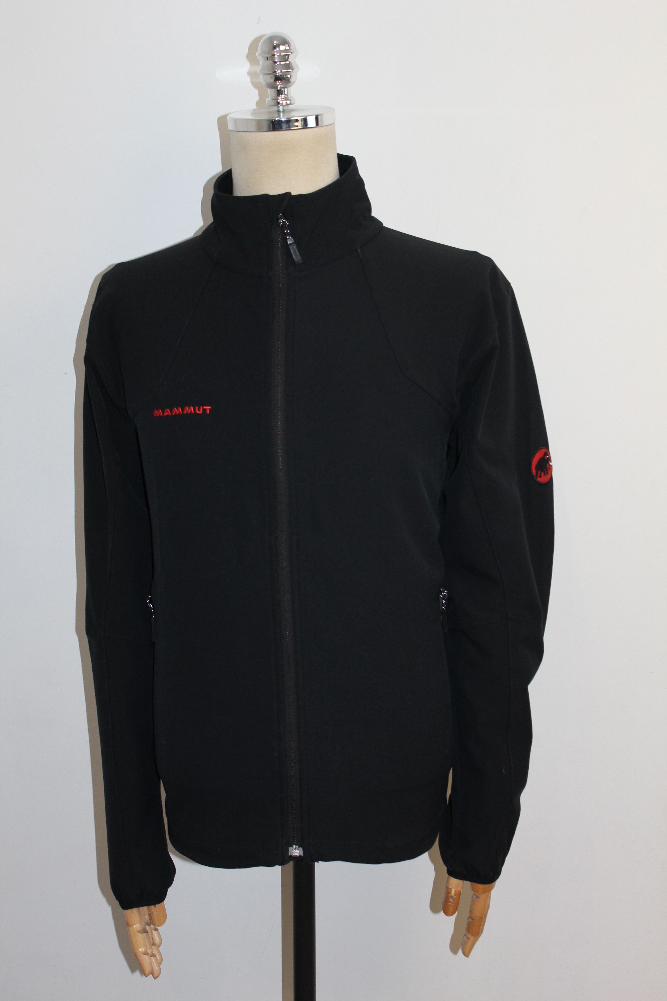 Mammut Men's Mammut Softshell Soft Tech Black Jacket Size L Size US L / EU 52-54 / 3 - 2 Thumbnail