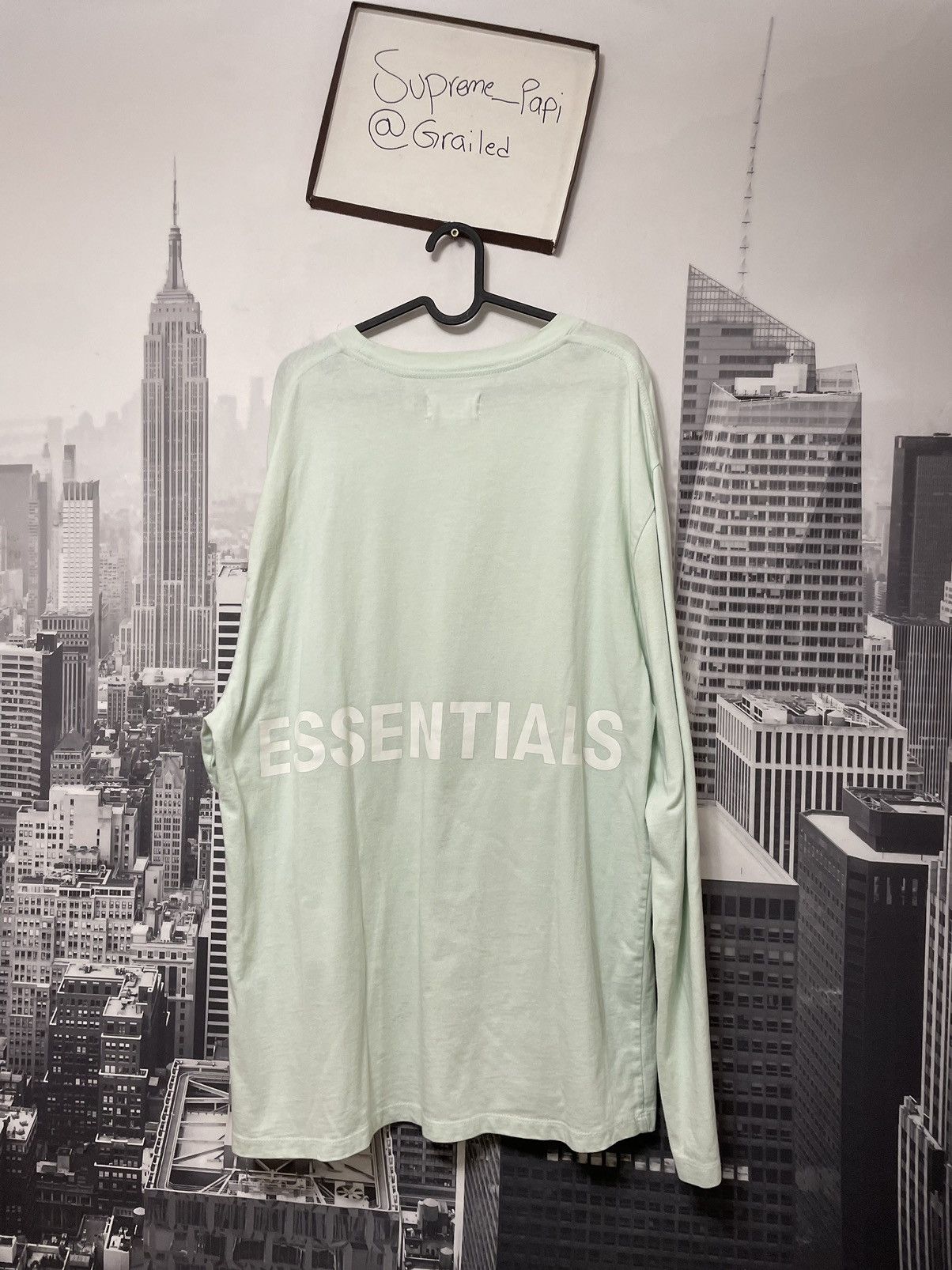 Fear of God 🔥Fear of God Essentials FW18 Boxy Long Sleeve Tee MINT SZ M Size US M / EU 48-50 / 2 - 1 Thumbnail