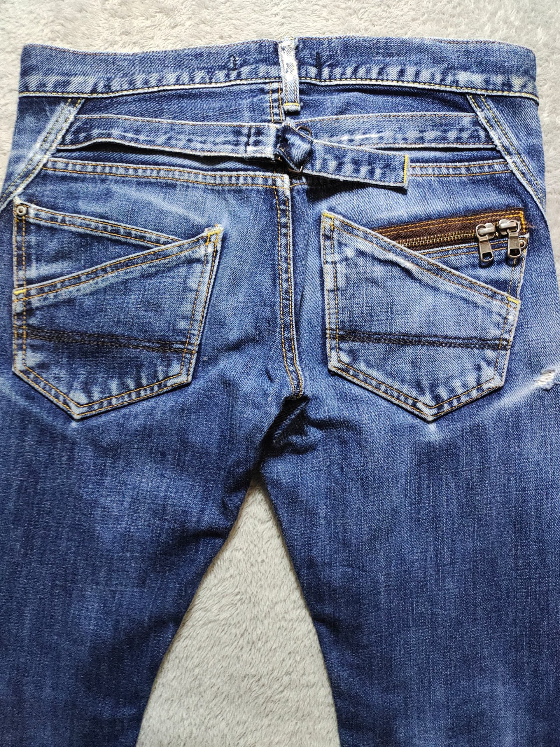 Johnbull JOHNBULL BUCKLE BACK STRAIGHT CUT JEANS Size 30" / US 8 / IT 44 - 4 Thumbnail
