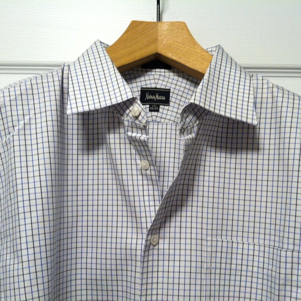 Neiman Marcus NEIMAN MARCUS MENS COTTON CASUAL SHIRT SIZE: 17.5/32-33 Size US XL / EU 56 / 4 - 2 Thumbnail