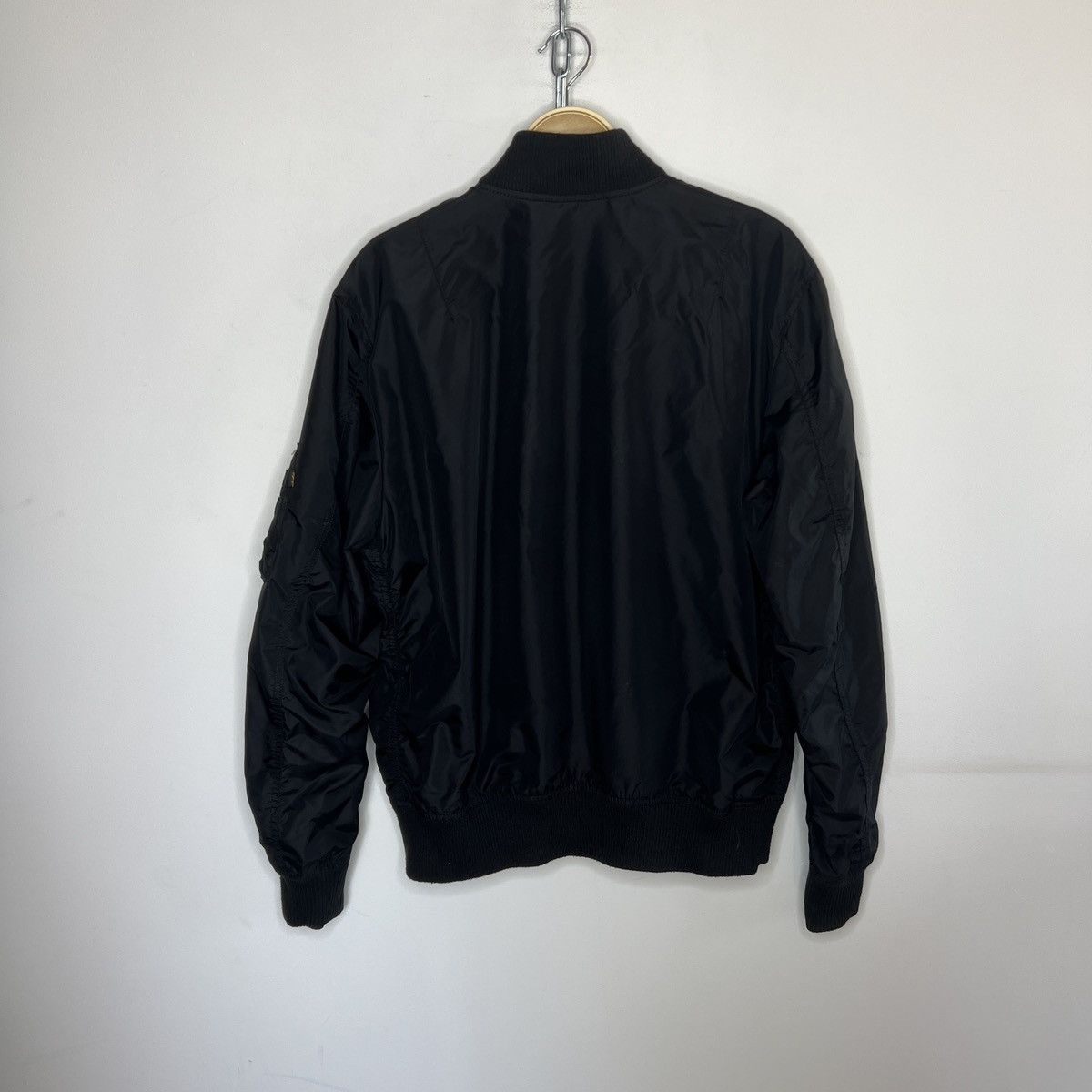 Alpha Industries Alpha Industries Bomber Jacket MA-1 Black Nylon L size Size US L / EU 52-54 / 3 - 9 Thumbnail