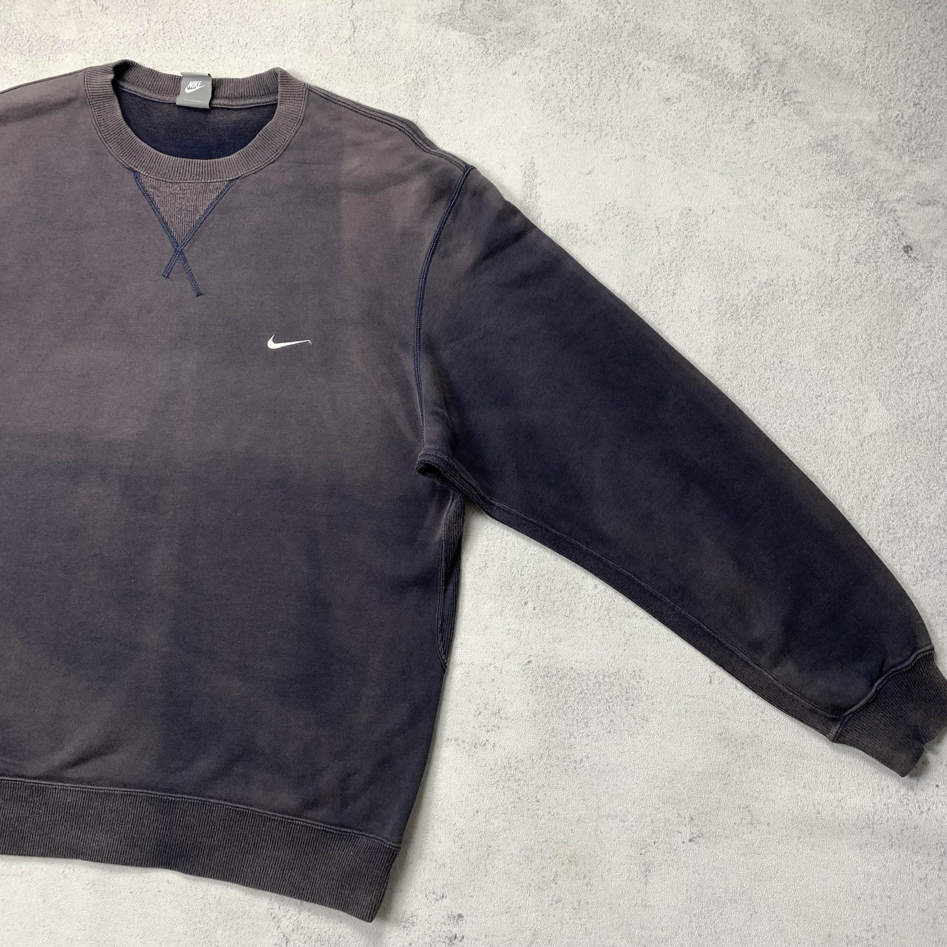 Vintage Nike 2007 Sun Faded Sweatshirt Crewneck