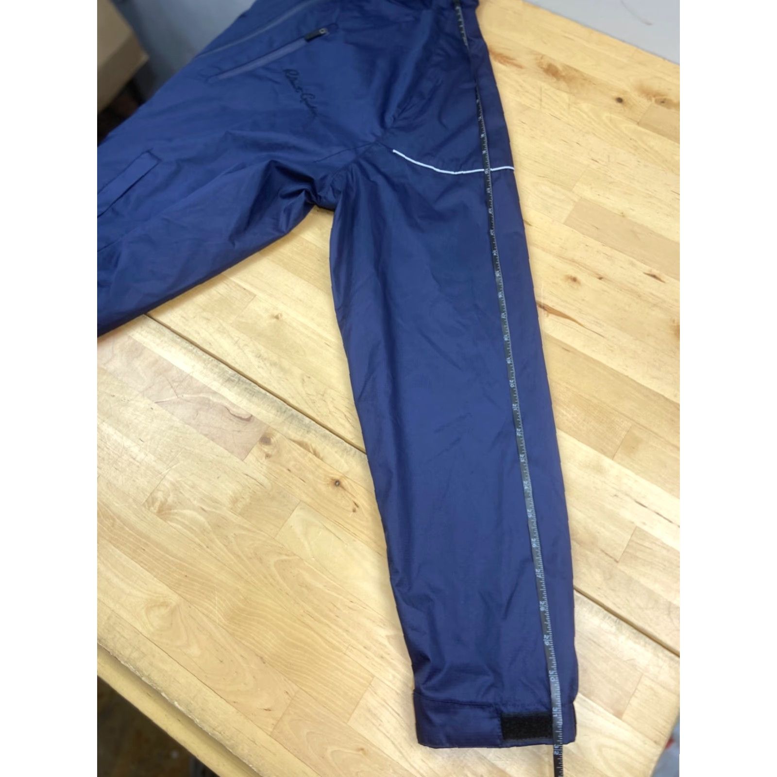 Robert Graham **Robert Graham Derek Blue Windbreaker Jacket XL Classic Fit** User: Robert Graham Derek Blue Windbreaker Jacket XL Classic Fit Size US XL / EU 56 / 4 - 6 Thumbnail