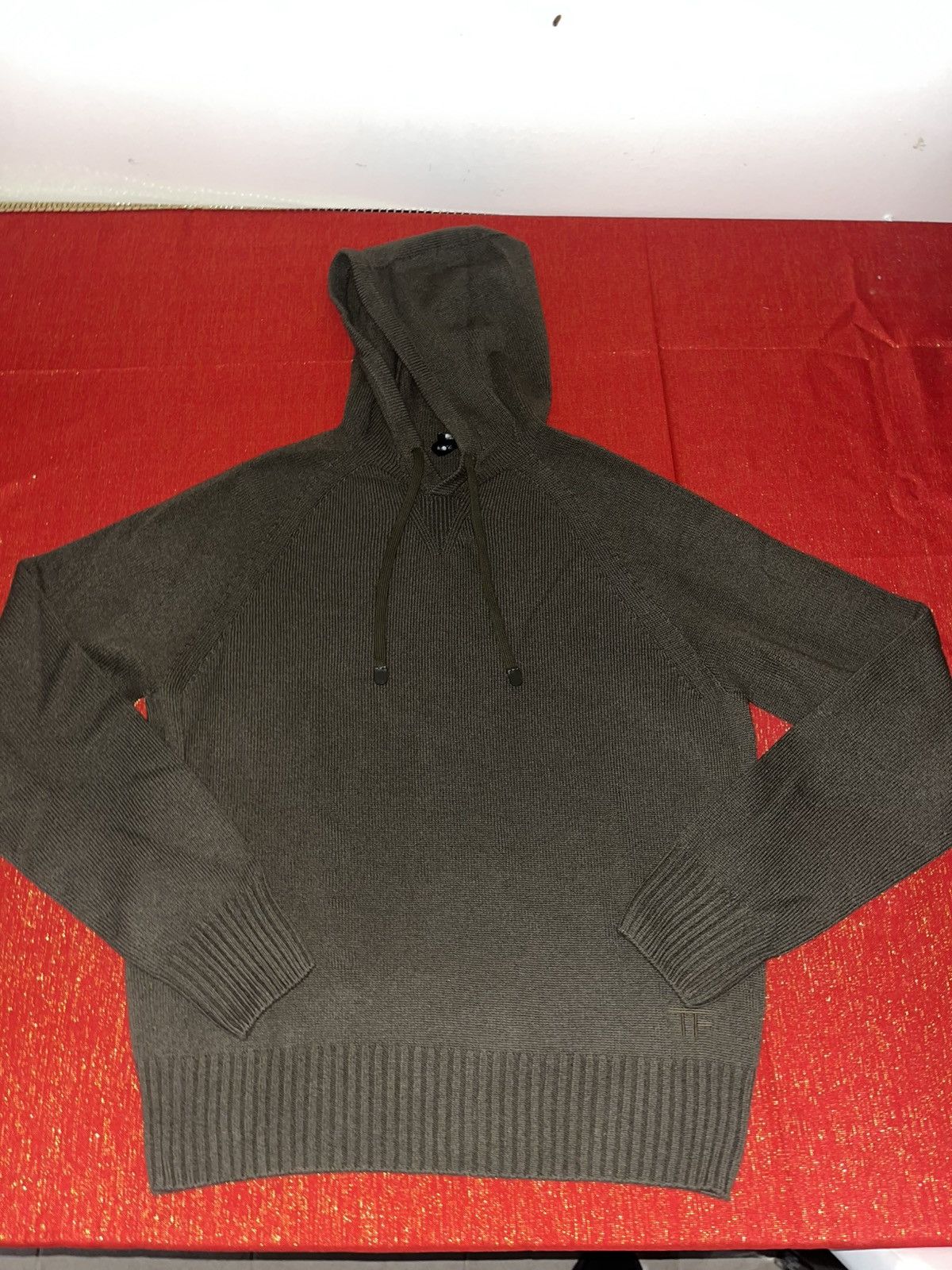 Tom Ford Tom Ford Seamless Cashmere Pullover Hoodie Sz 52 Size US L / EU 52-54 / 3 - 16 Thumbnail