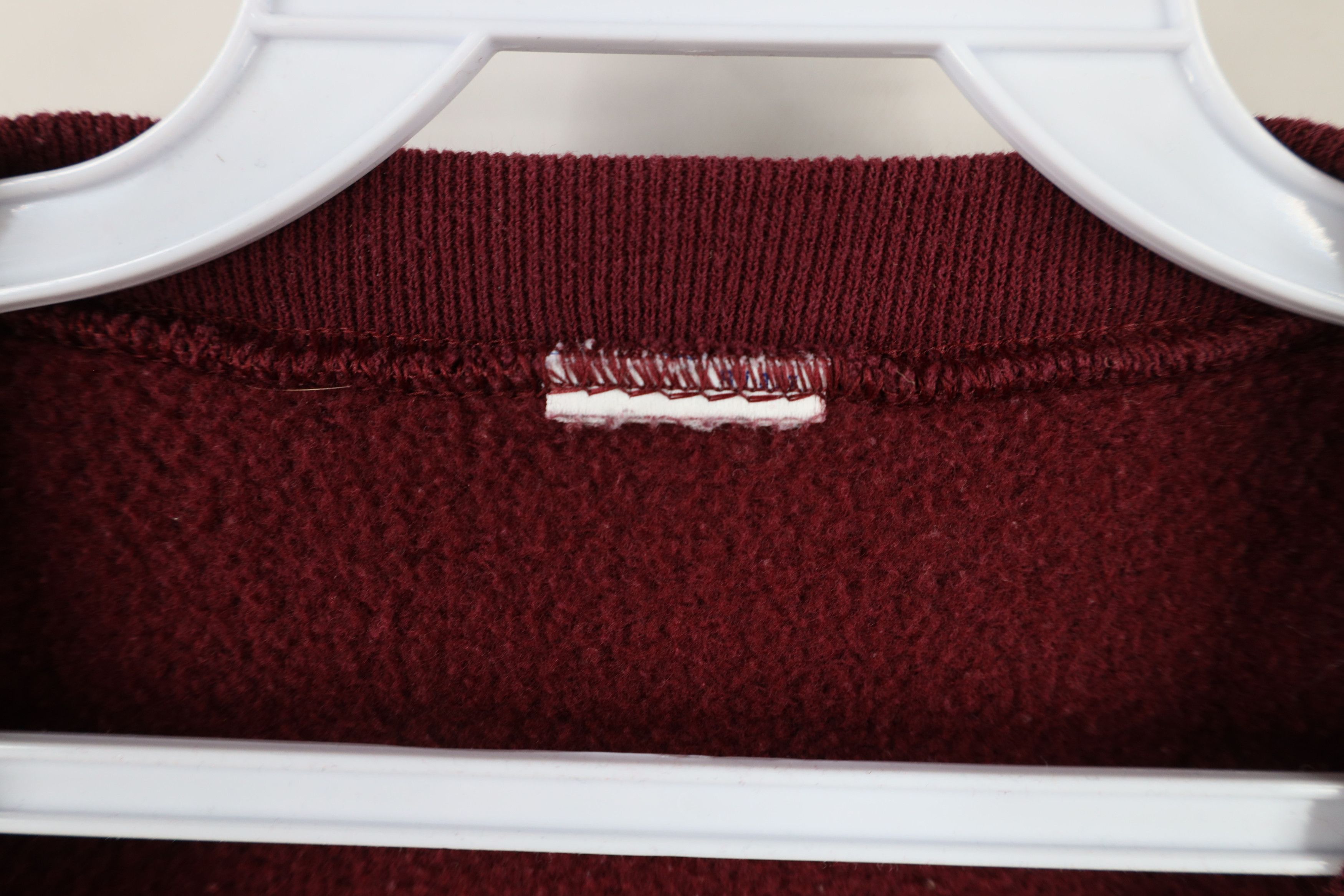 Russell Athletic × Vintage Vintage 90s Russell Athletic Blank Crewneck Sweatshirt Red Size US XL / EU 56 / 4 - 9 Thumbnail