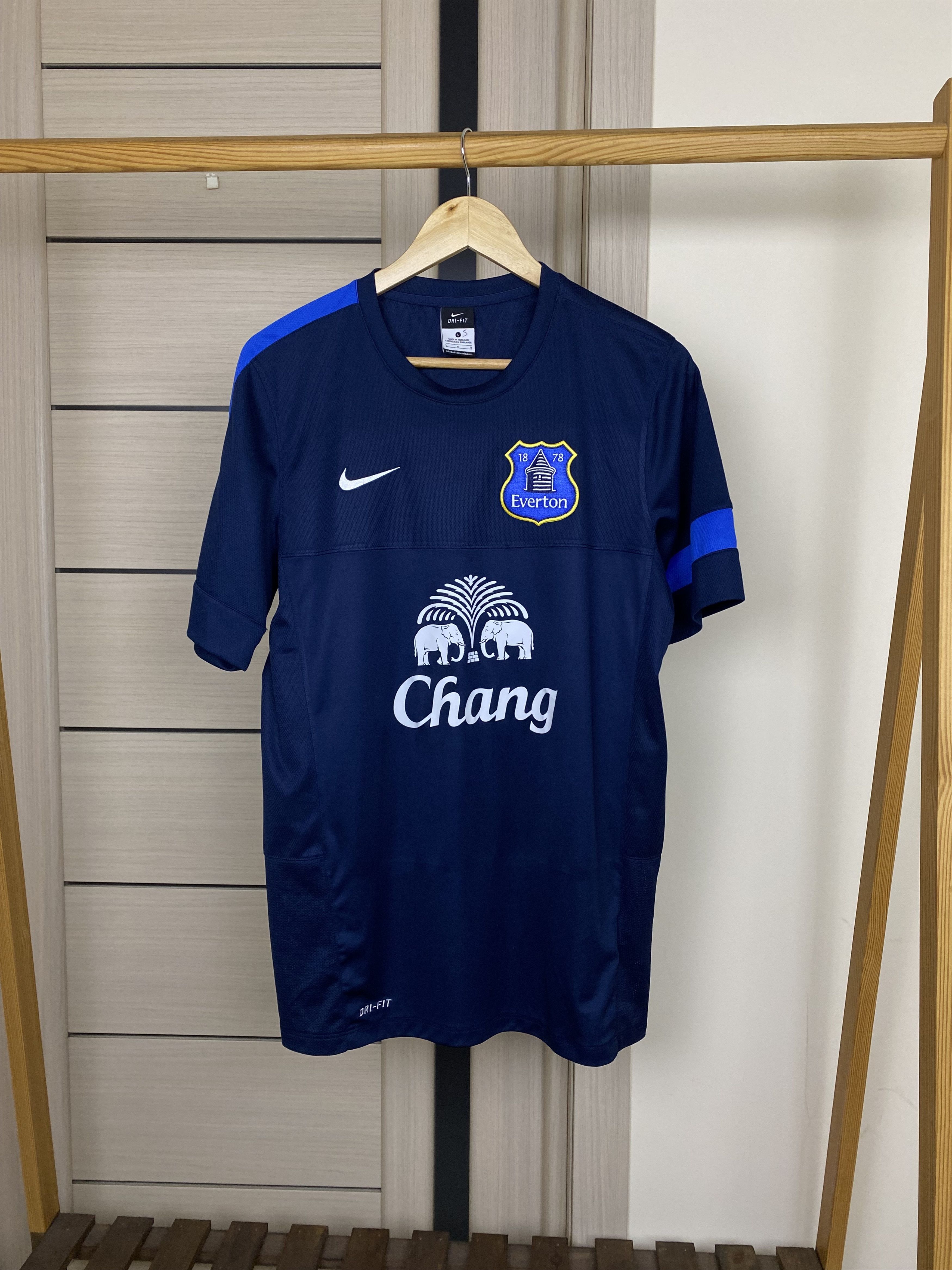 Nike NIKE EVERTON 2012/2013 TRAINING SOCCER FOOTBALL SHIRT JERSEY Size US L / EU 52-54 / 3 - 1 Thumbnail