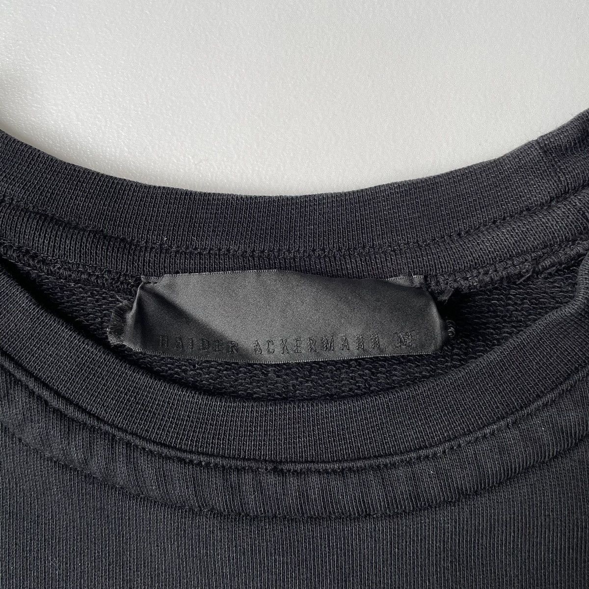 Haider Ackermann Chevron Sleeve Cropped Sweatshirt Size M / US 6-8 / IT 42-44 - 5 Thumbnail