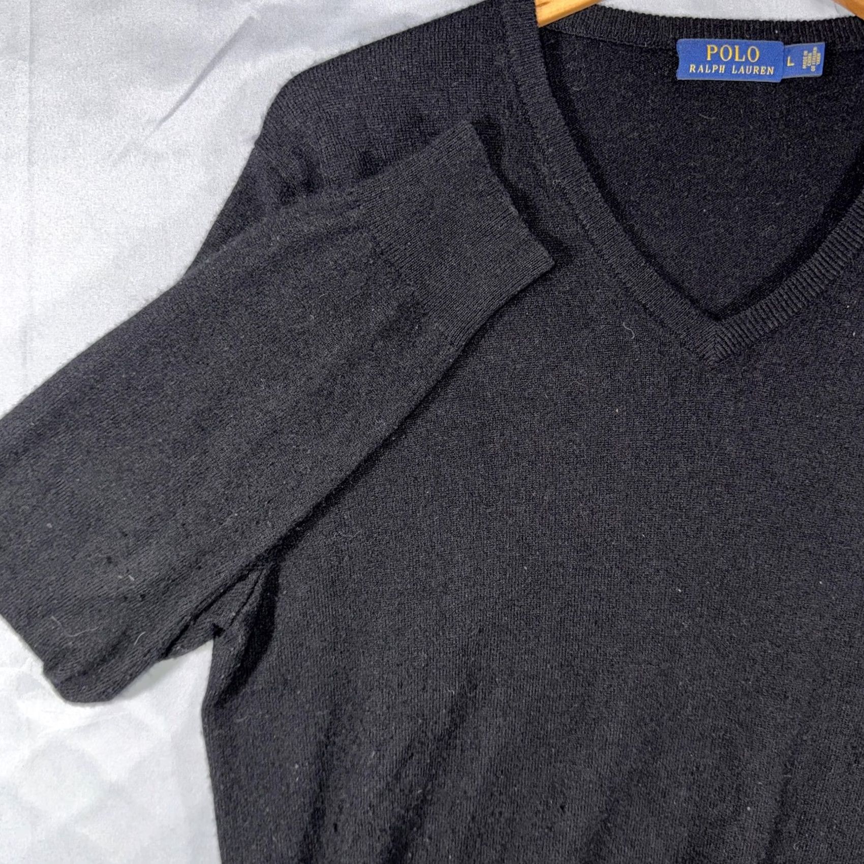 Polo Ralph Lauren Polo Ralph Lauren Sweater Men's L Black Merino Wool V-Neck Pullover Knit Size US L / EU 52-54 / 3 - 6 Thumbnail