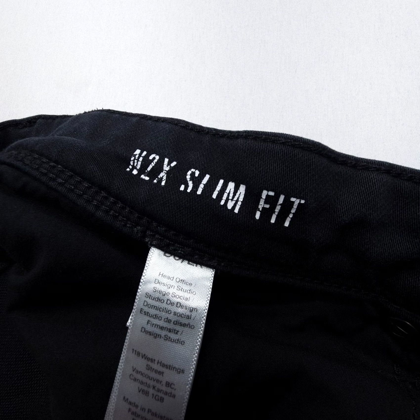 Denime DU/ER N2X Slim Fit Jeans Mens Black Stretch Performance Denim Comfort 33 x 32 Size US 33 - 4 Thumbnail