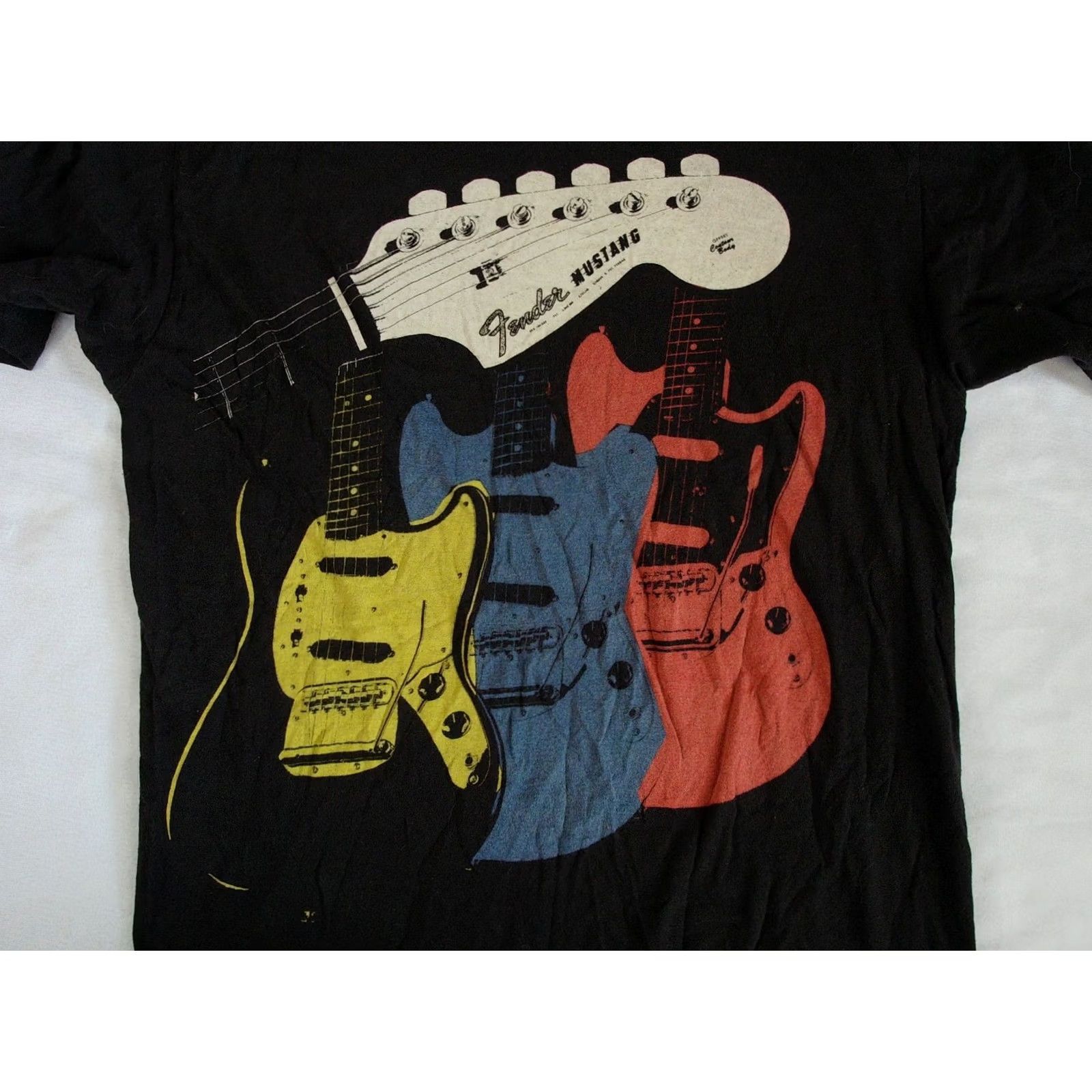 Fender VINTAGE Fender Mustang Guitar graphic T-Shirt Mens M Black Cotton Slim Adult Medium Rock Music Band 2000s Size US M / EU 48-50 / 2 - 3 Thumbnail