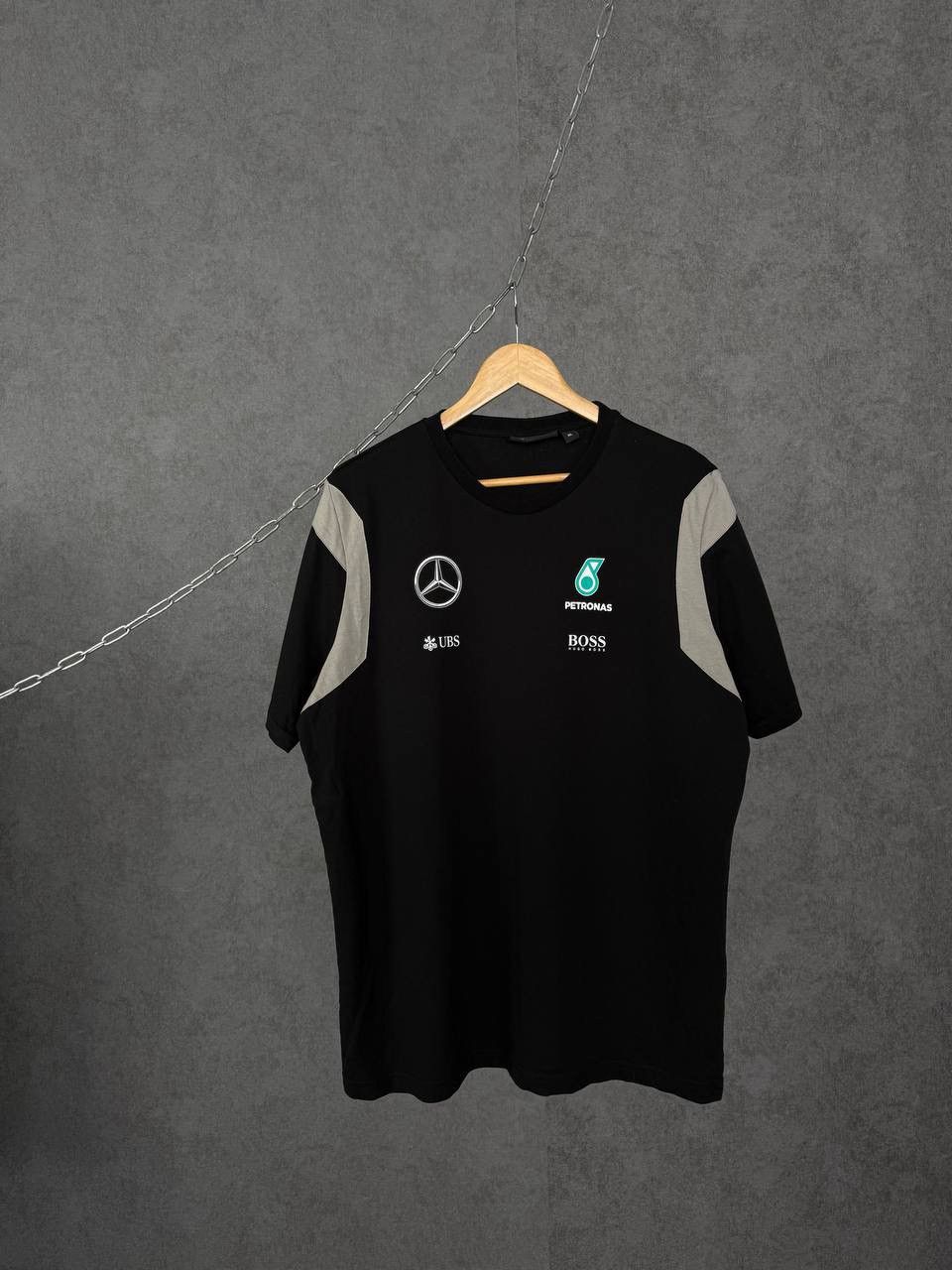 Mercedes-Benz Mercedes Benz Petronas x Hugo Boss racing tee Size US XL / EU 56 / 4 - 1 Thumbnail