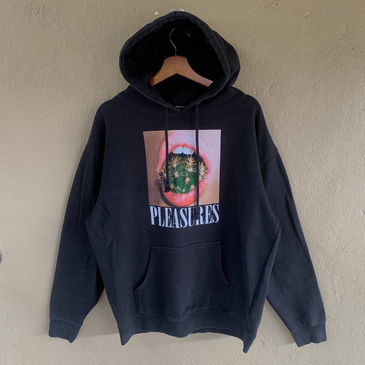 Pleasures PLEASURES Gore Big Logo Hoodie Size US L / EU 52-54 / 3 - 1 Thumbnail