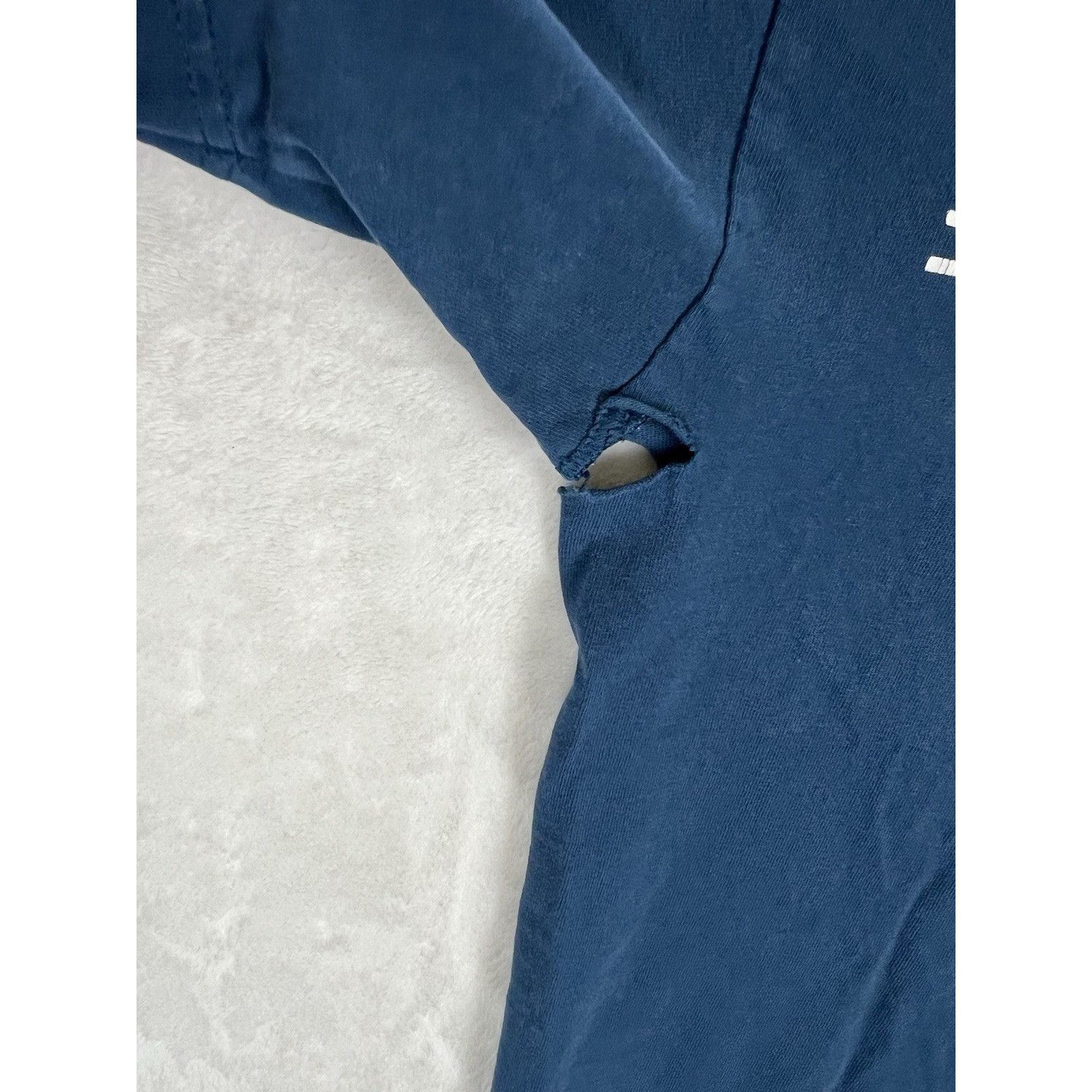 Santa Cruz Skateboards Vintage Santa Cruz Skateboard T-Shirt Size Large Blue OG Lo Size US L / EU 52-54 / 3 - 7 Thumbnail