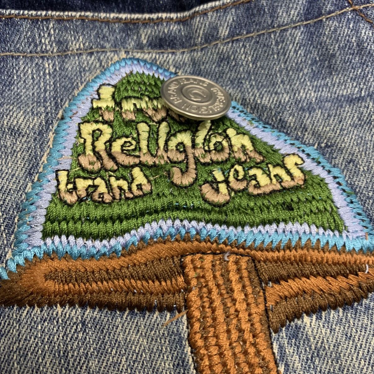 True Religion True Religion Section Billy Mushroom Patch Denim Distressed Size US 35 - 16 Thumbnail
